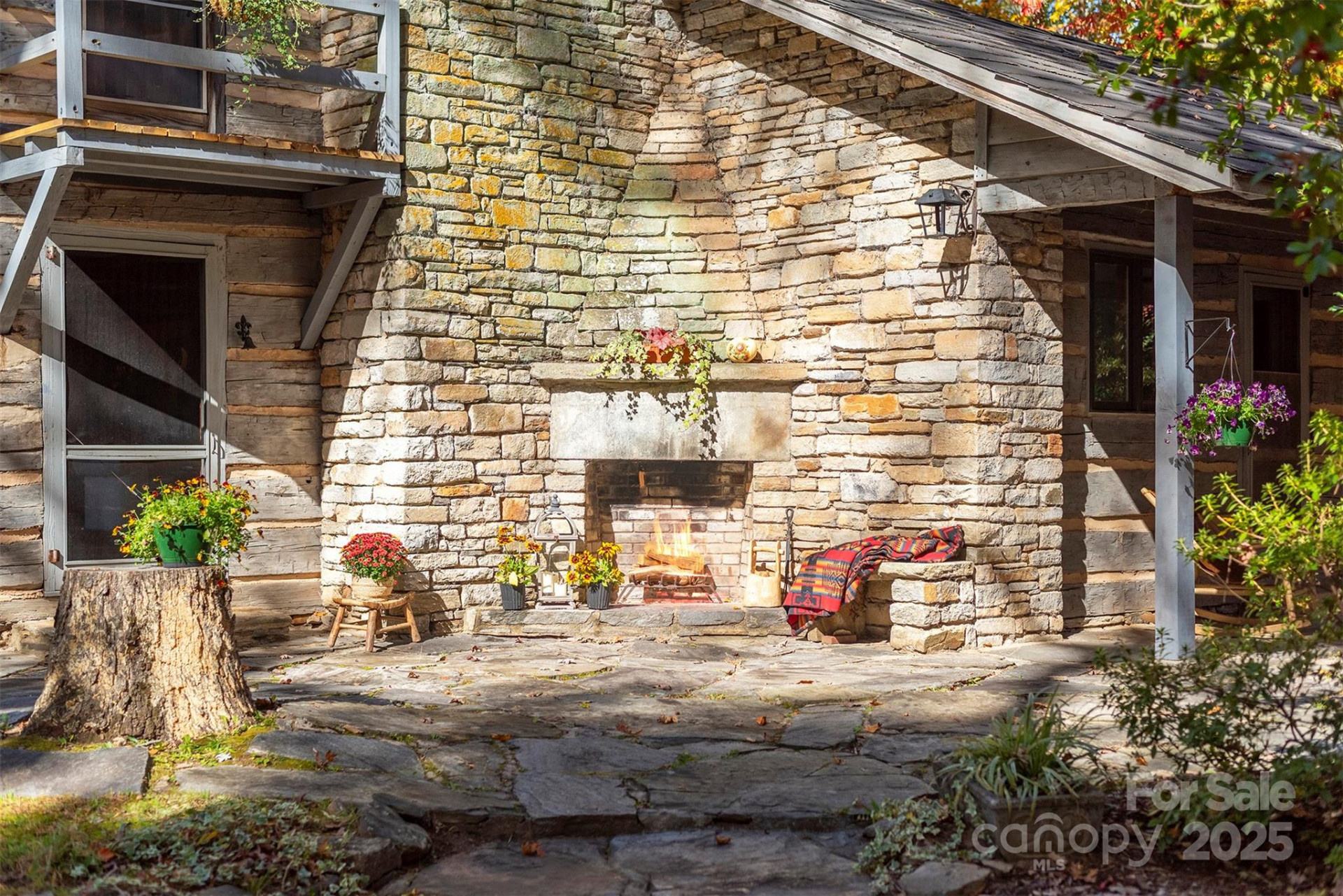 102 Weaver Mill Road - Photo 4