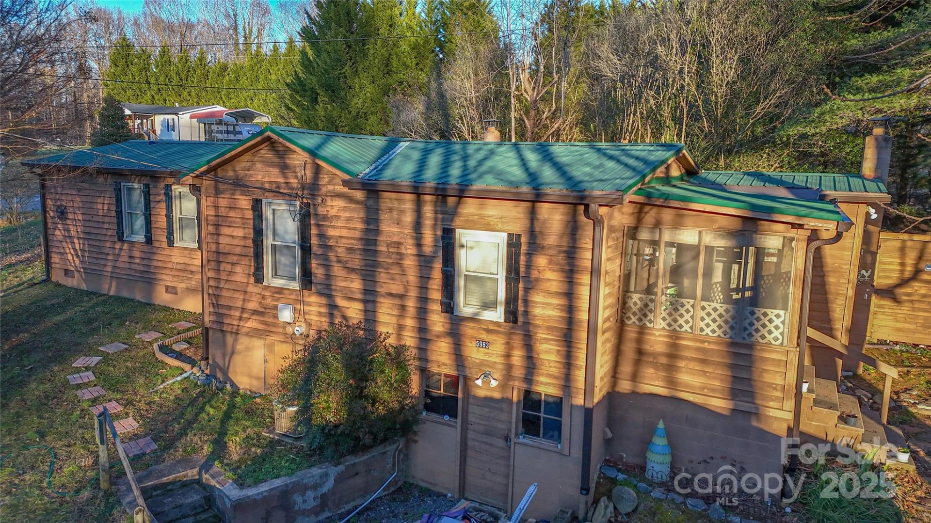 5983 Bollinger Loop - Photo 2