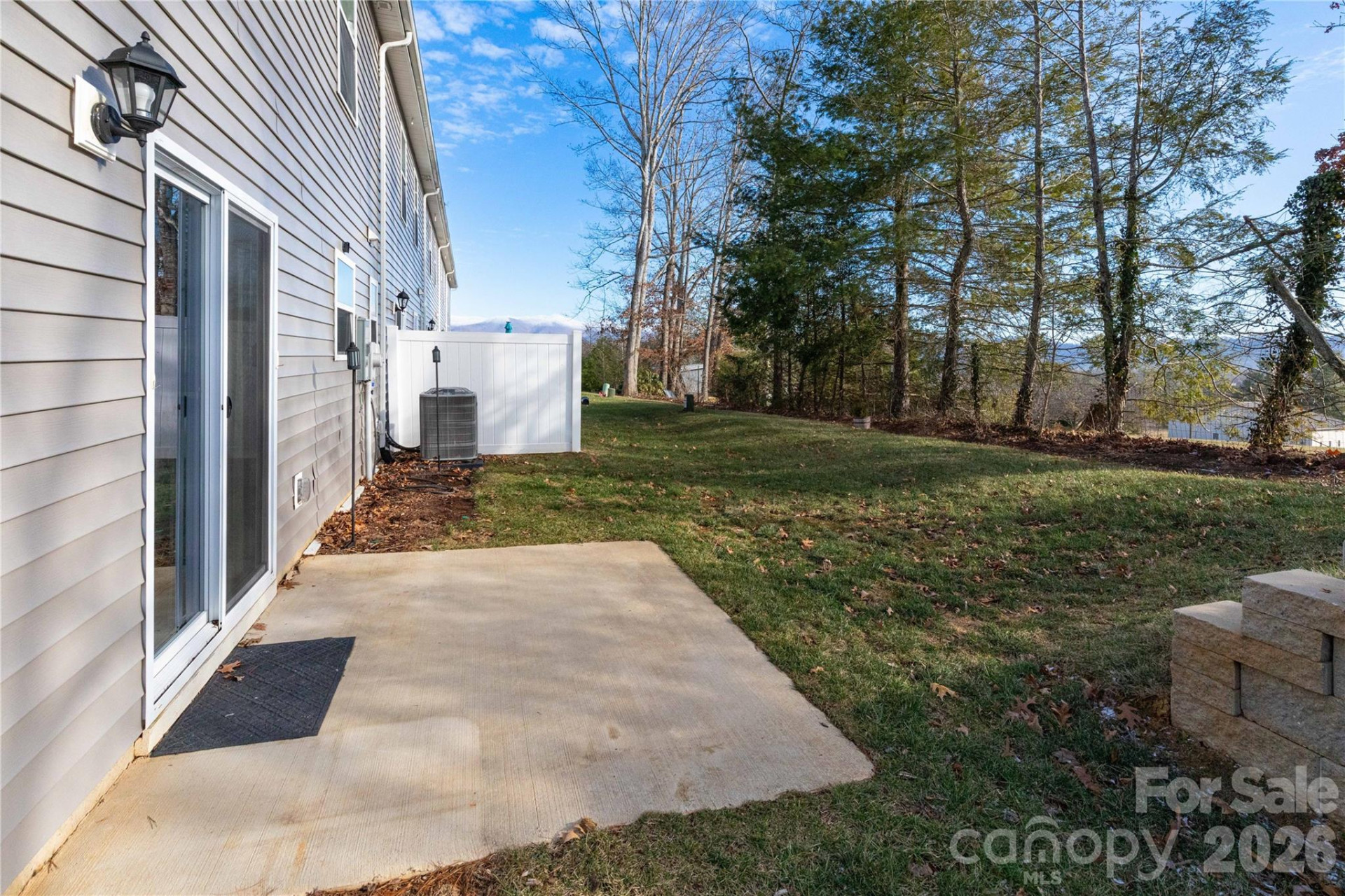 103 Gregory Court - Photo 5