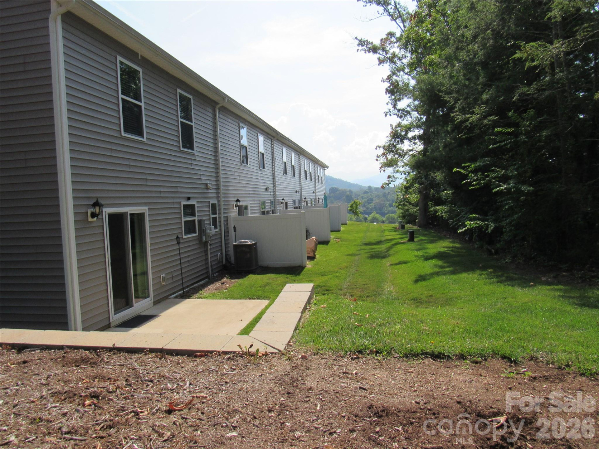 103 Gregory Court - Photo 8