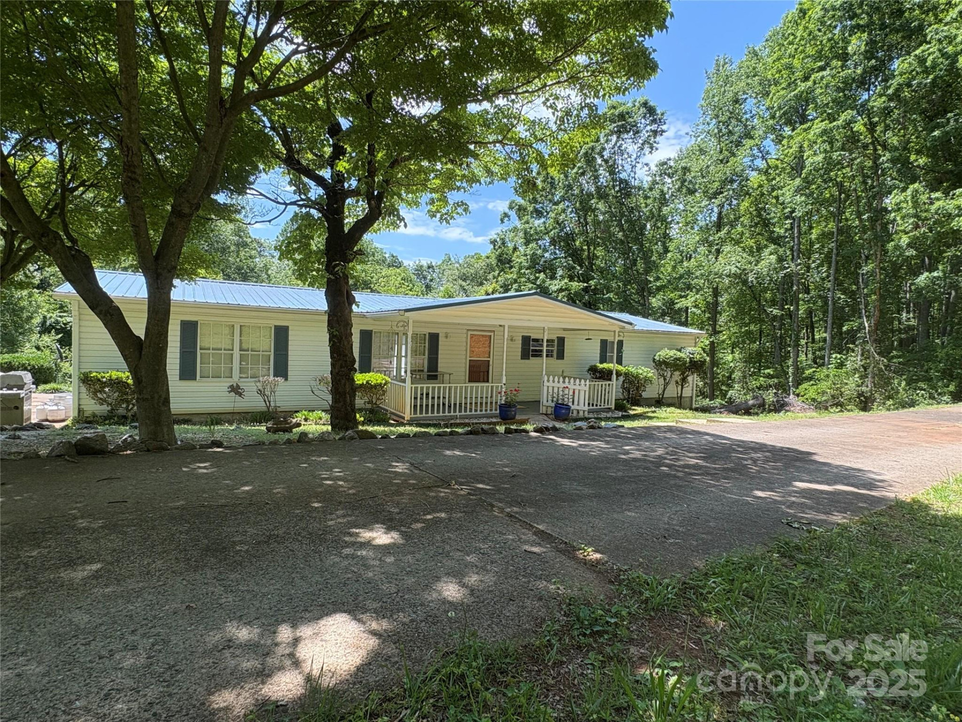 311 Coopers Gap Road