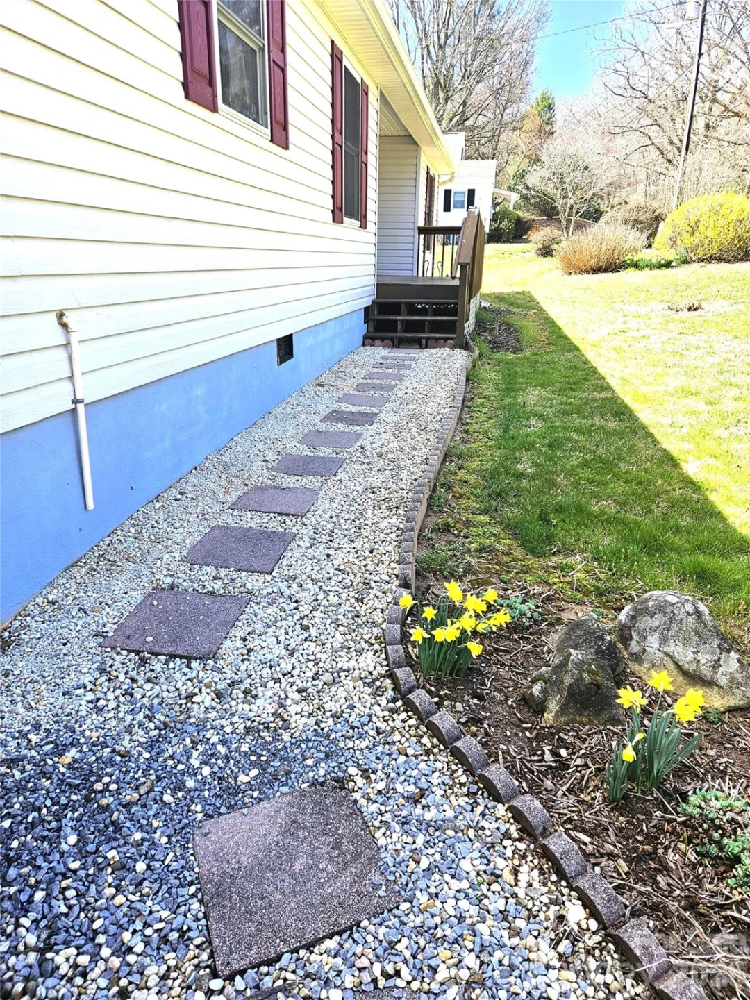 271 Stradley Mountain Road - Photo 4