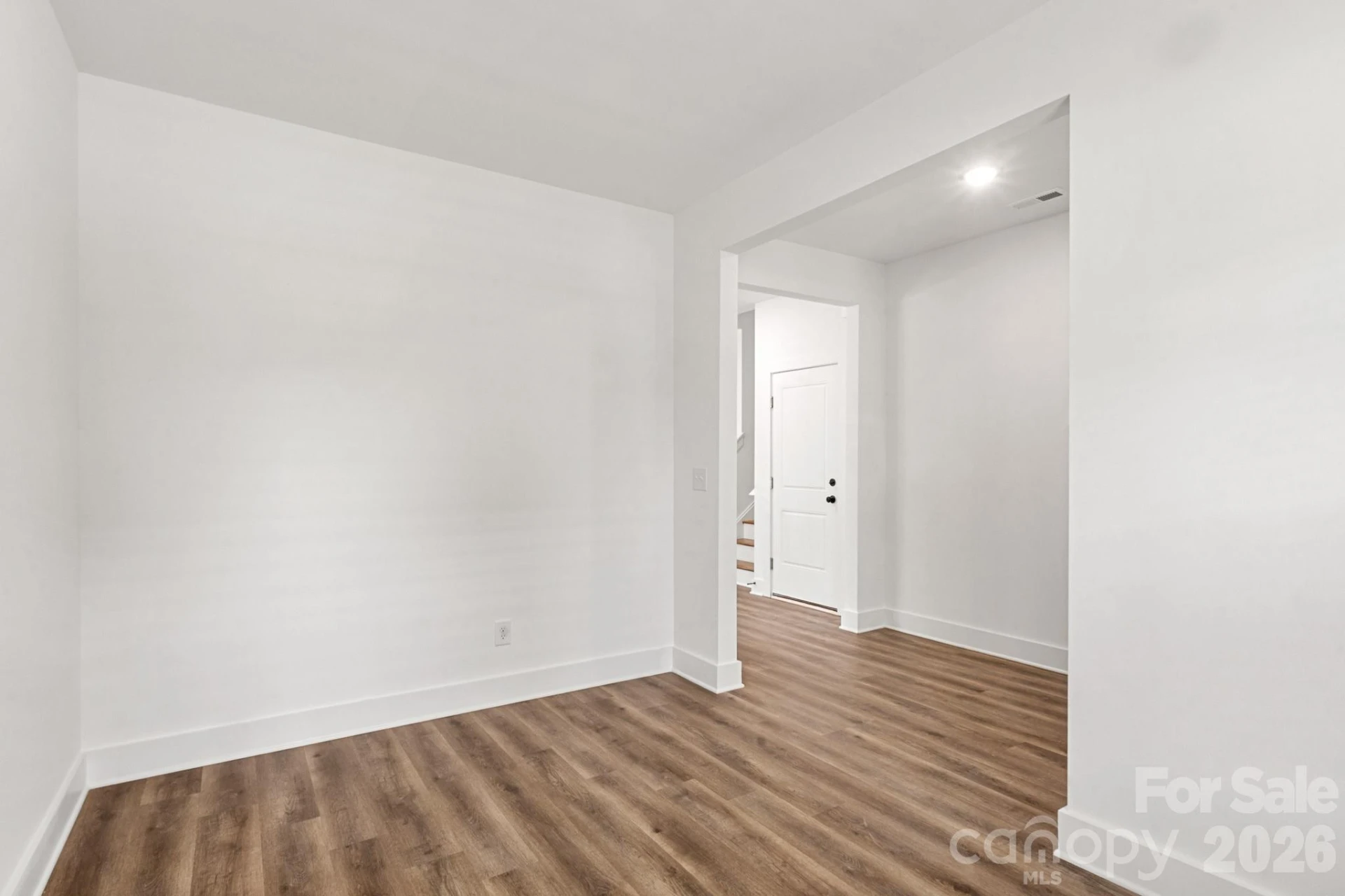 3004 Woodlands Creek Drive - Photo 4
