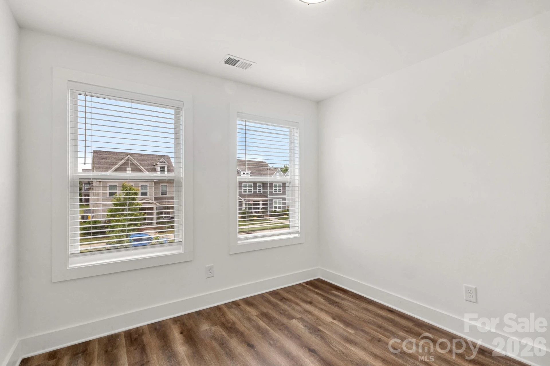 3004 Woodlands Creek Drive - Photo 33