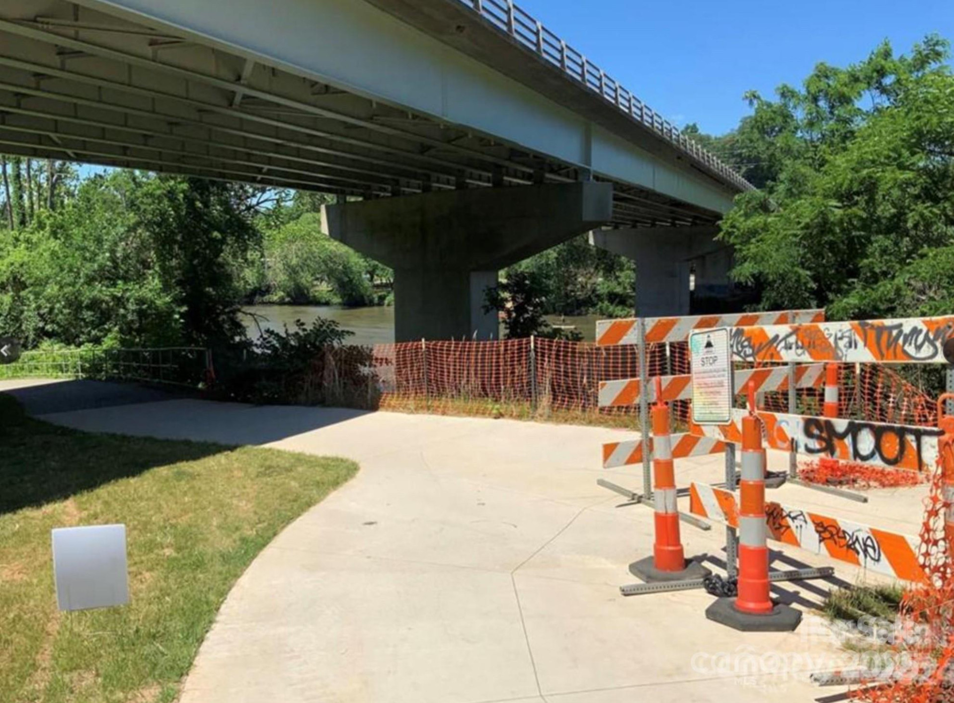 99999 Haywood Road - Photo 5