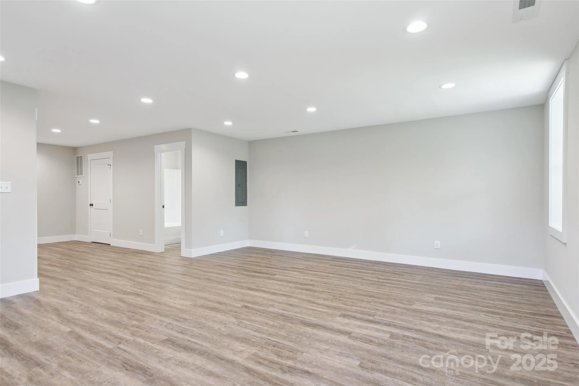 8 Escondido Drive - Photo 12