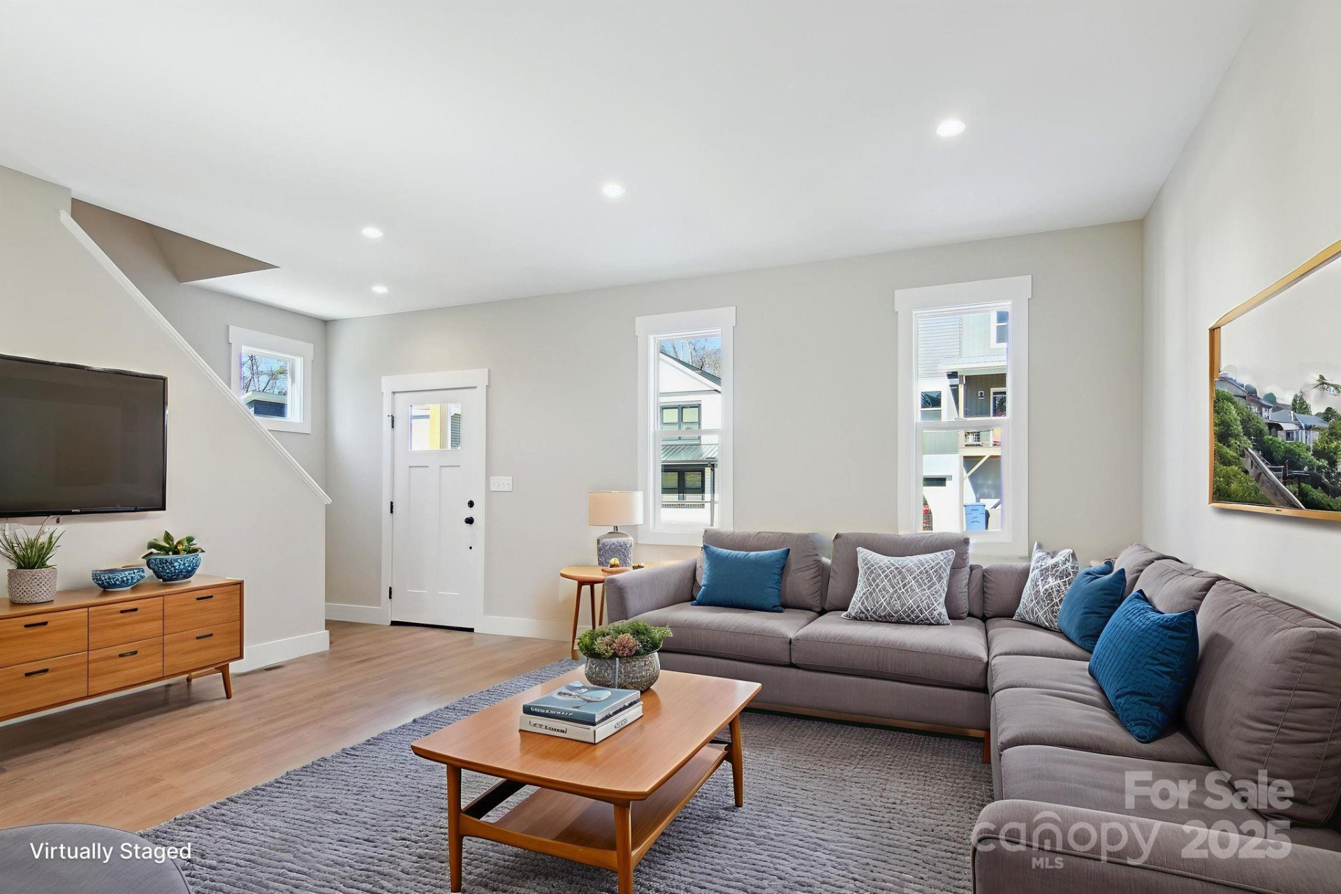 8 Escondido Drive - Photo 3