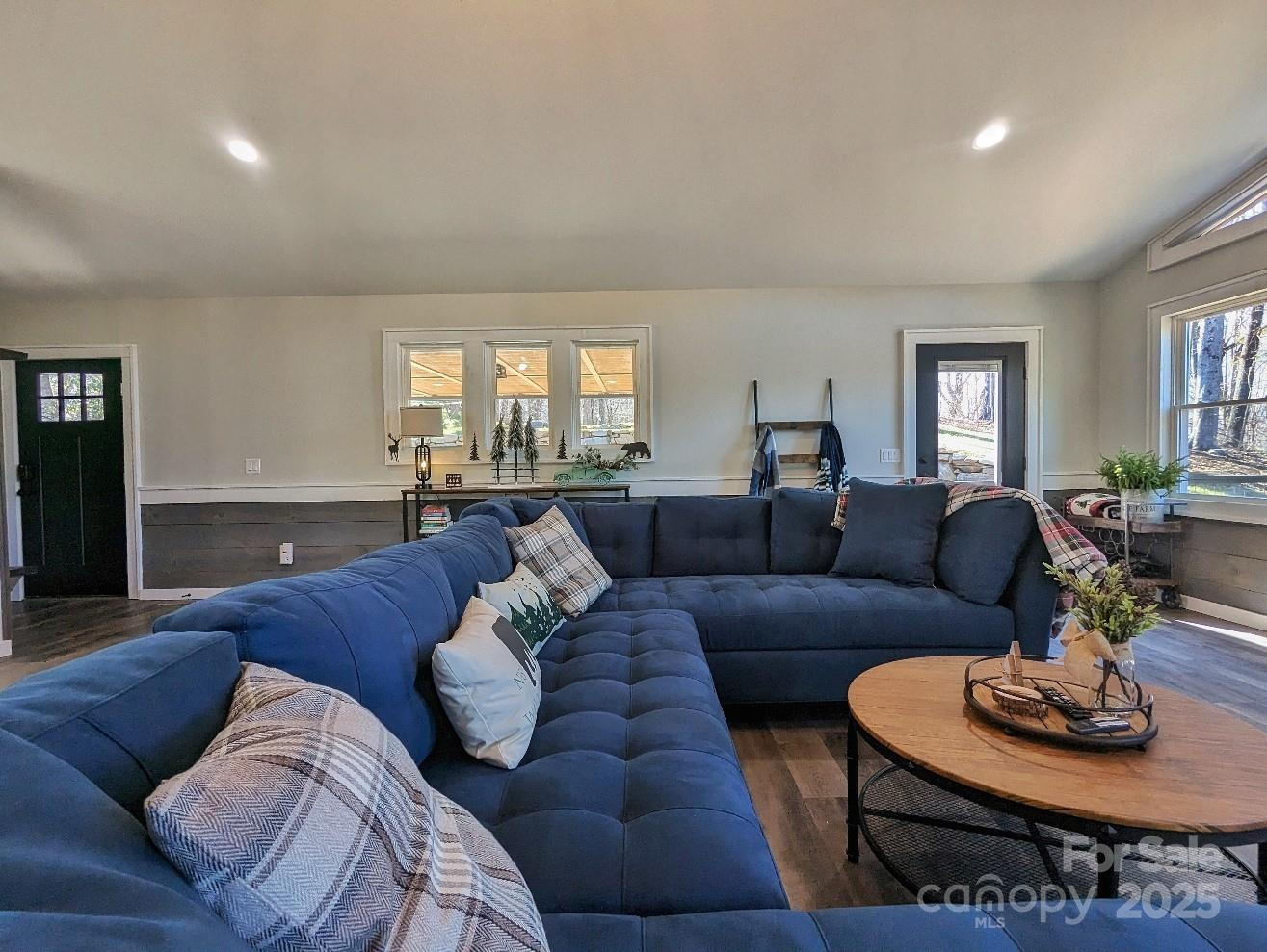 600 Pinewood Drive - Photo 15