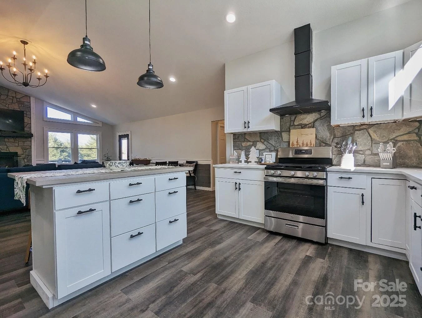 600 Pinewood Drive - Photo 20