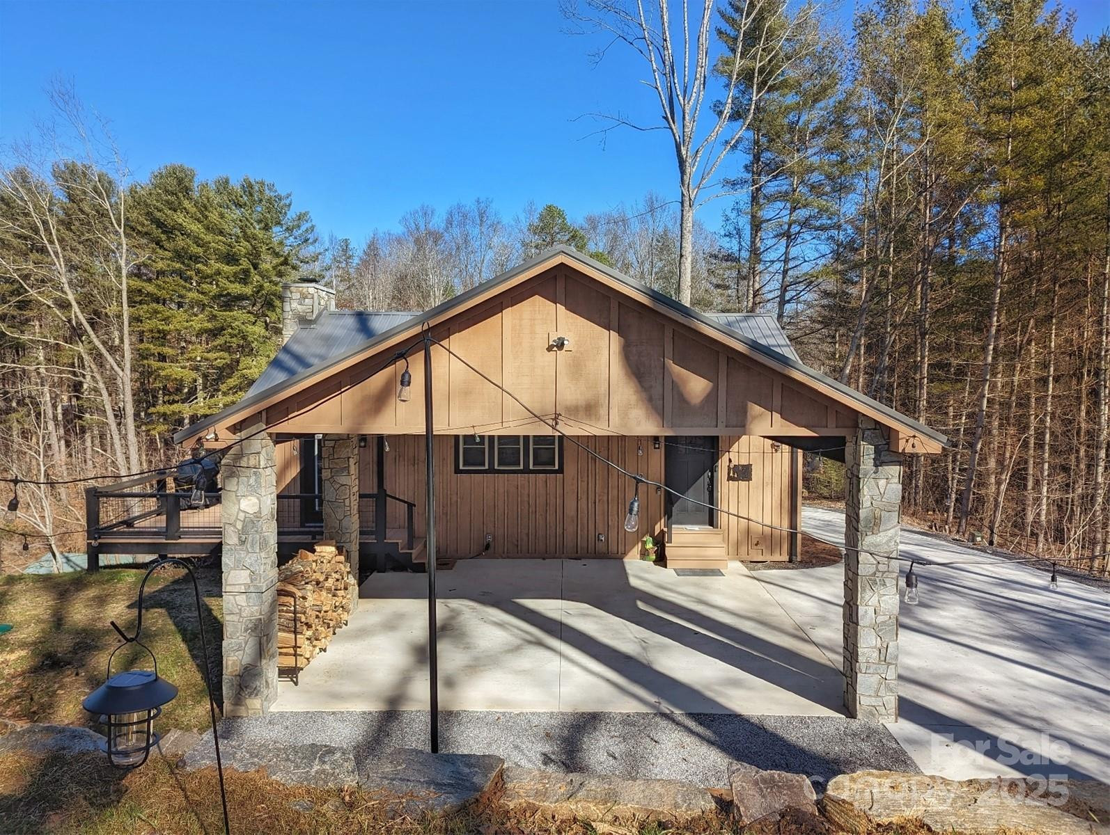 600 Pinewood Drive - Photo 4