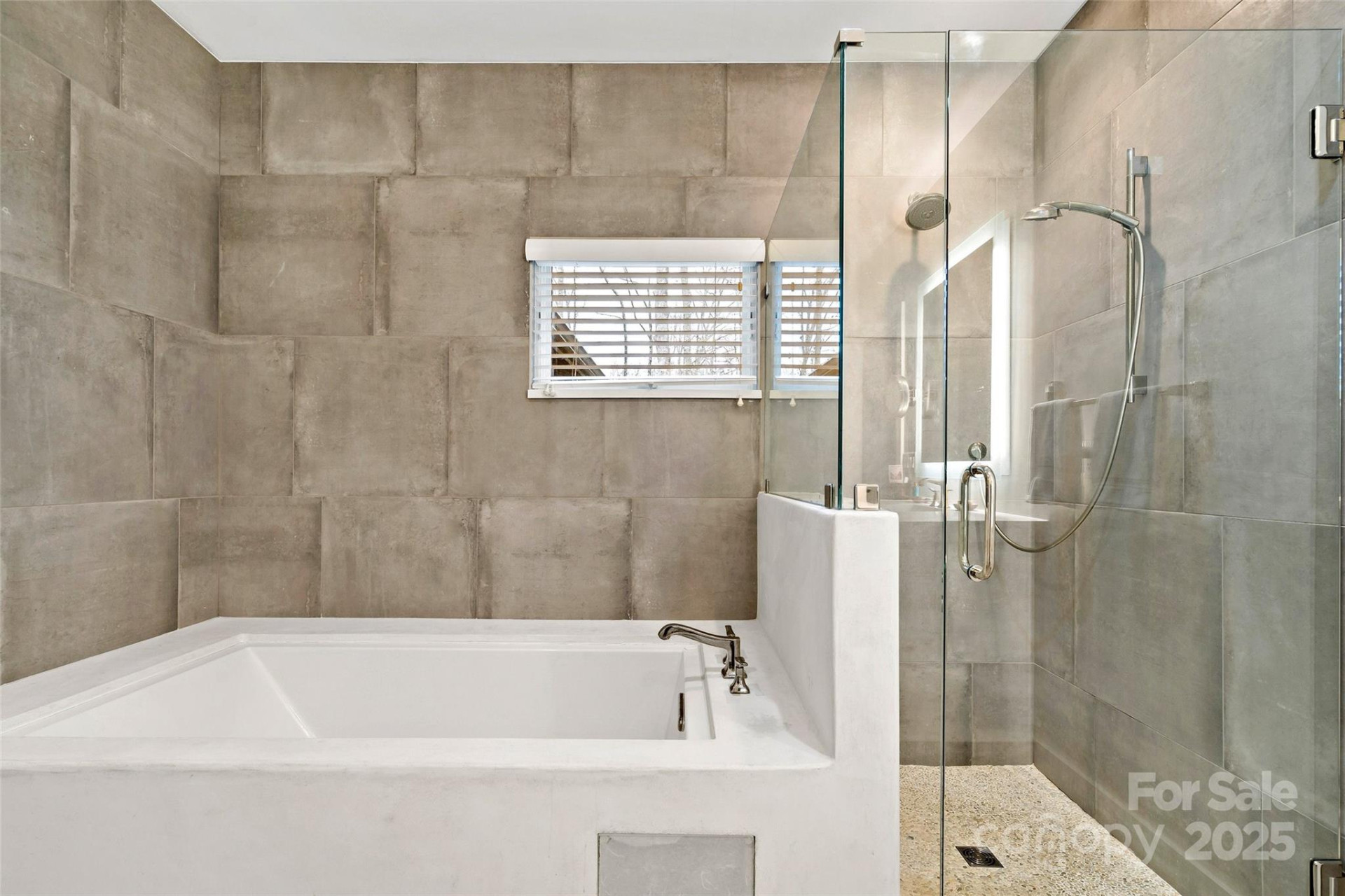 27 Hawberry Court - Photo 36