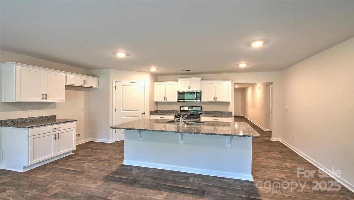 842 Adelston Lane - Photo 6