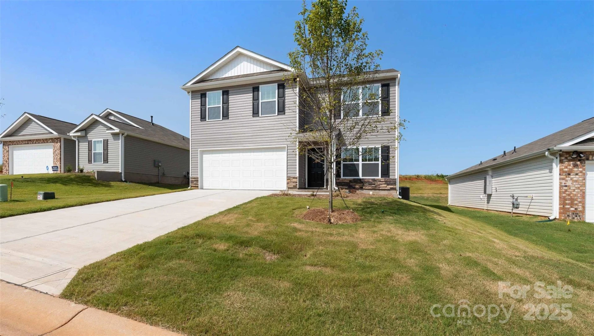 135 Callie River Court - Photo 2