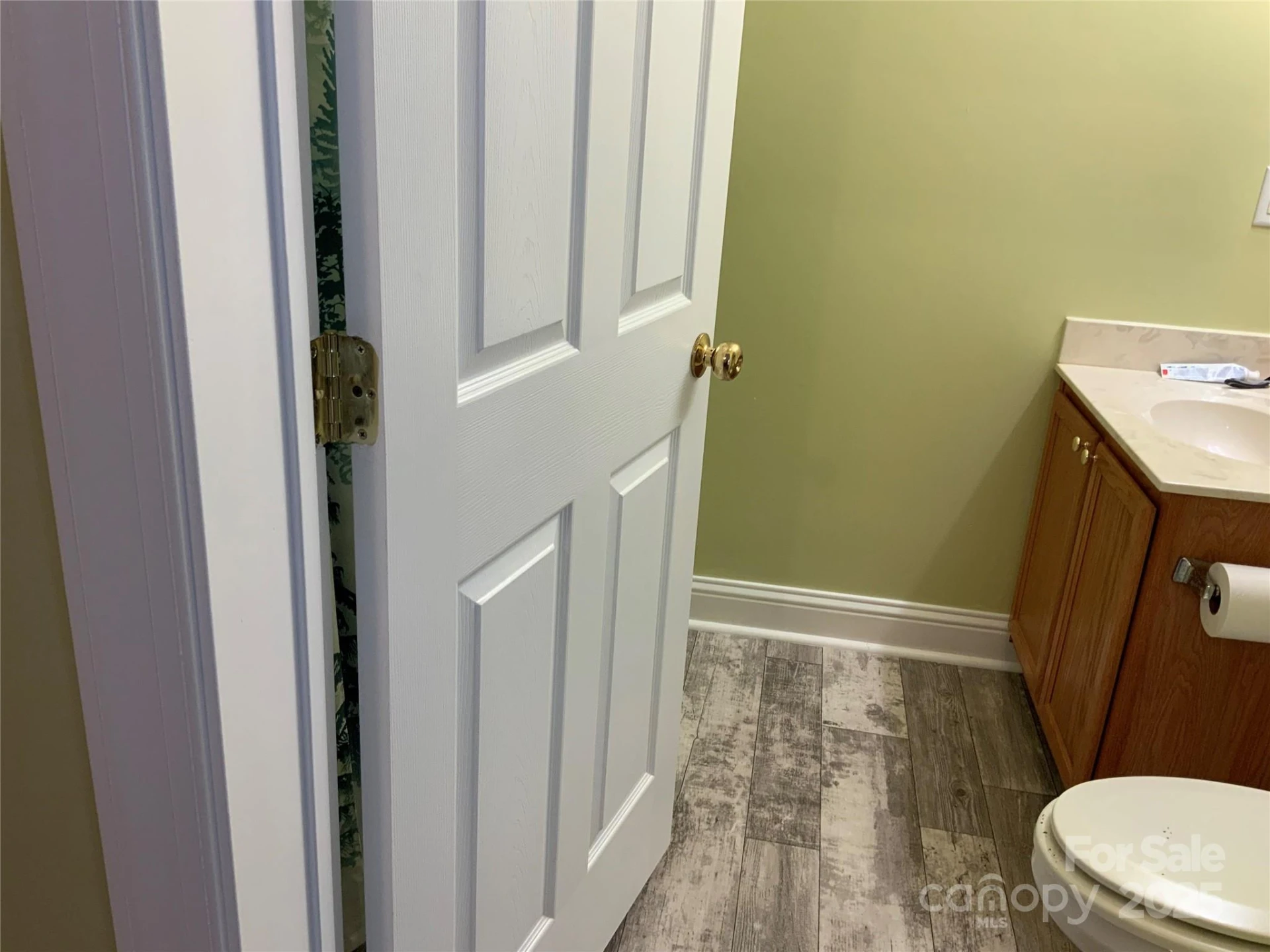 7 CHAPEL PARK Place - Photo 16