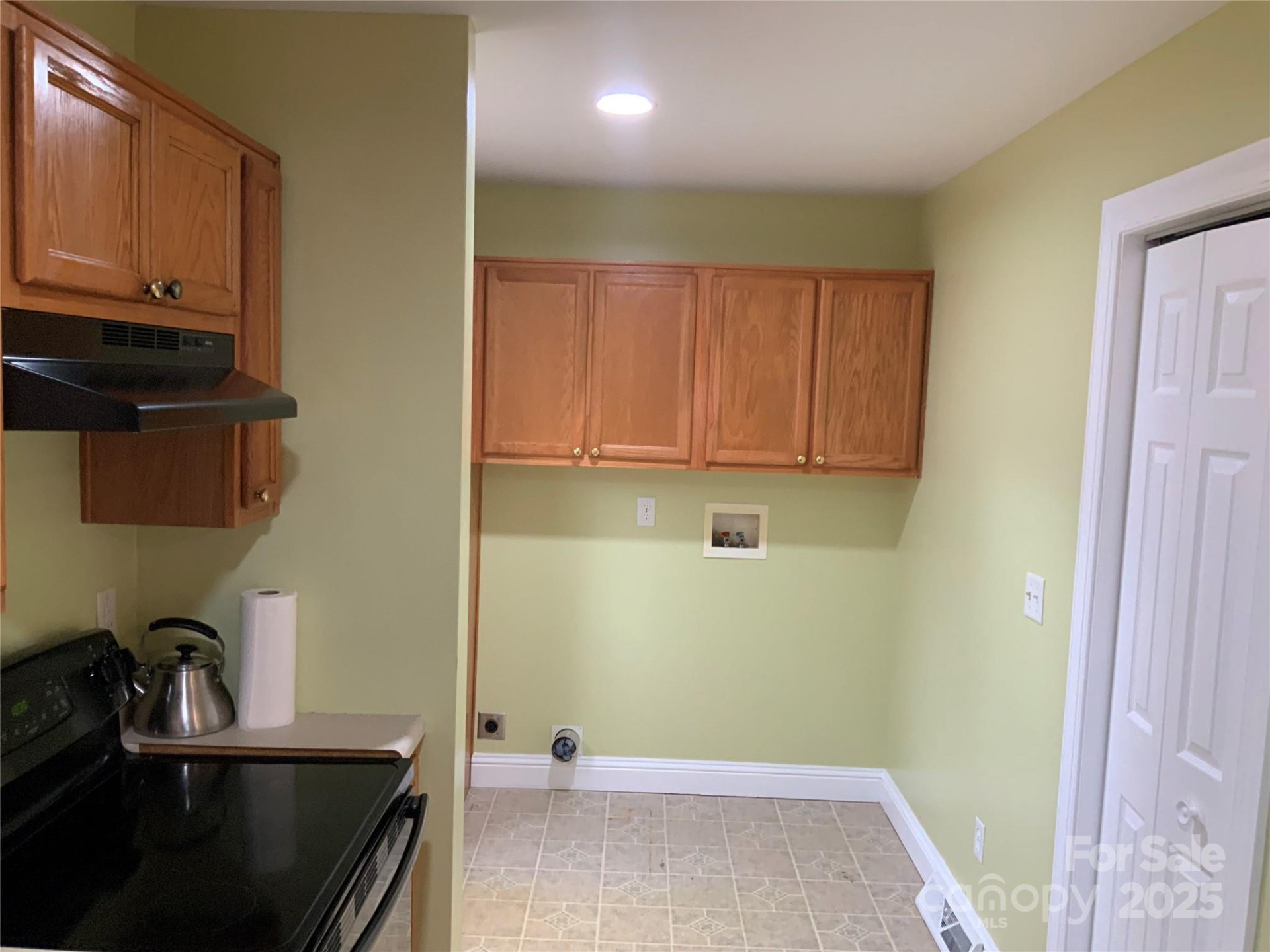 7 CHAPEL PARK Place - Photo 6