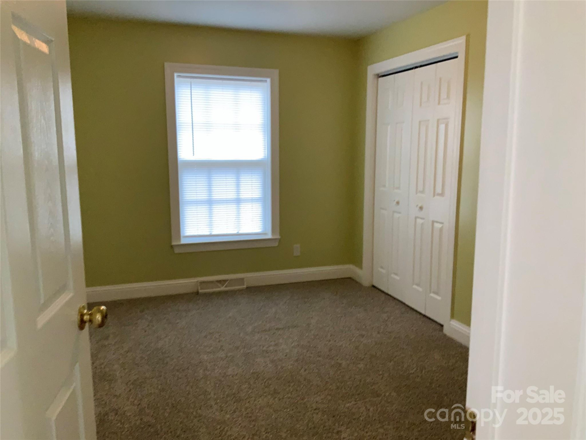7 CHAPEL PARK Place - Photo 8