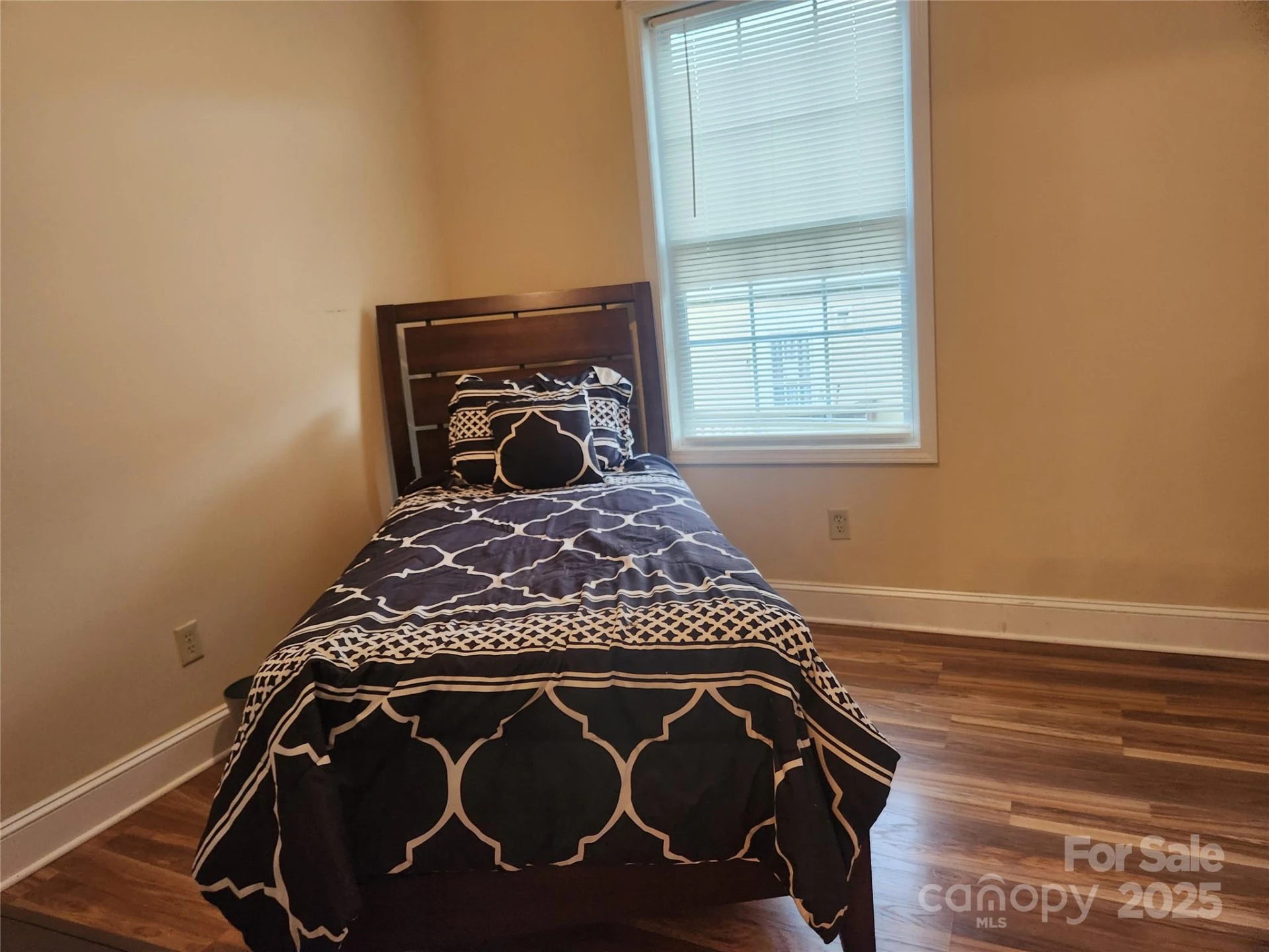 979 Chapel Road - Photo 13