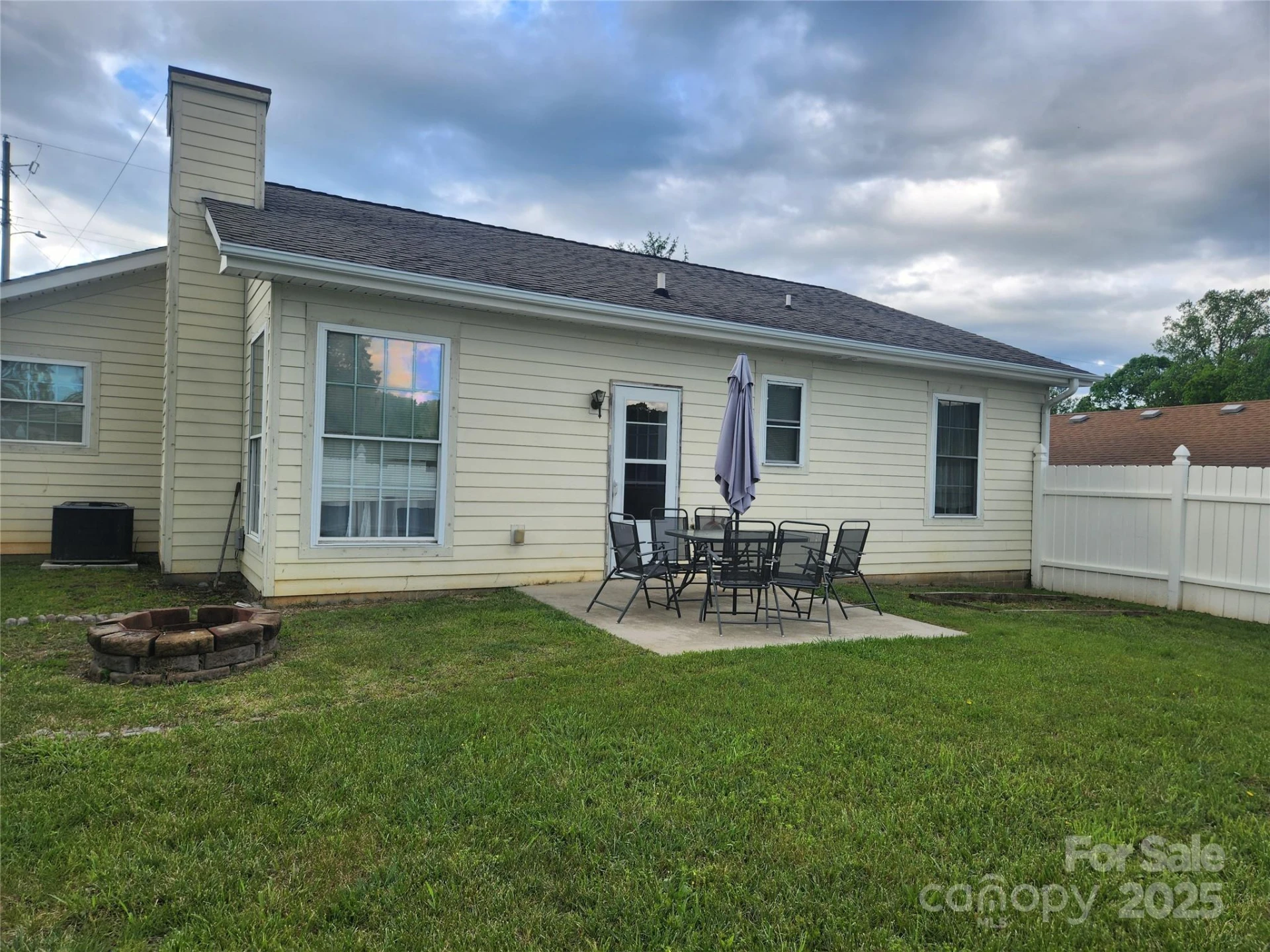 979 Chapel Road - Photo 14