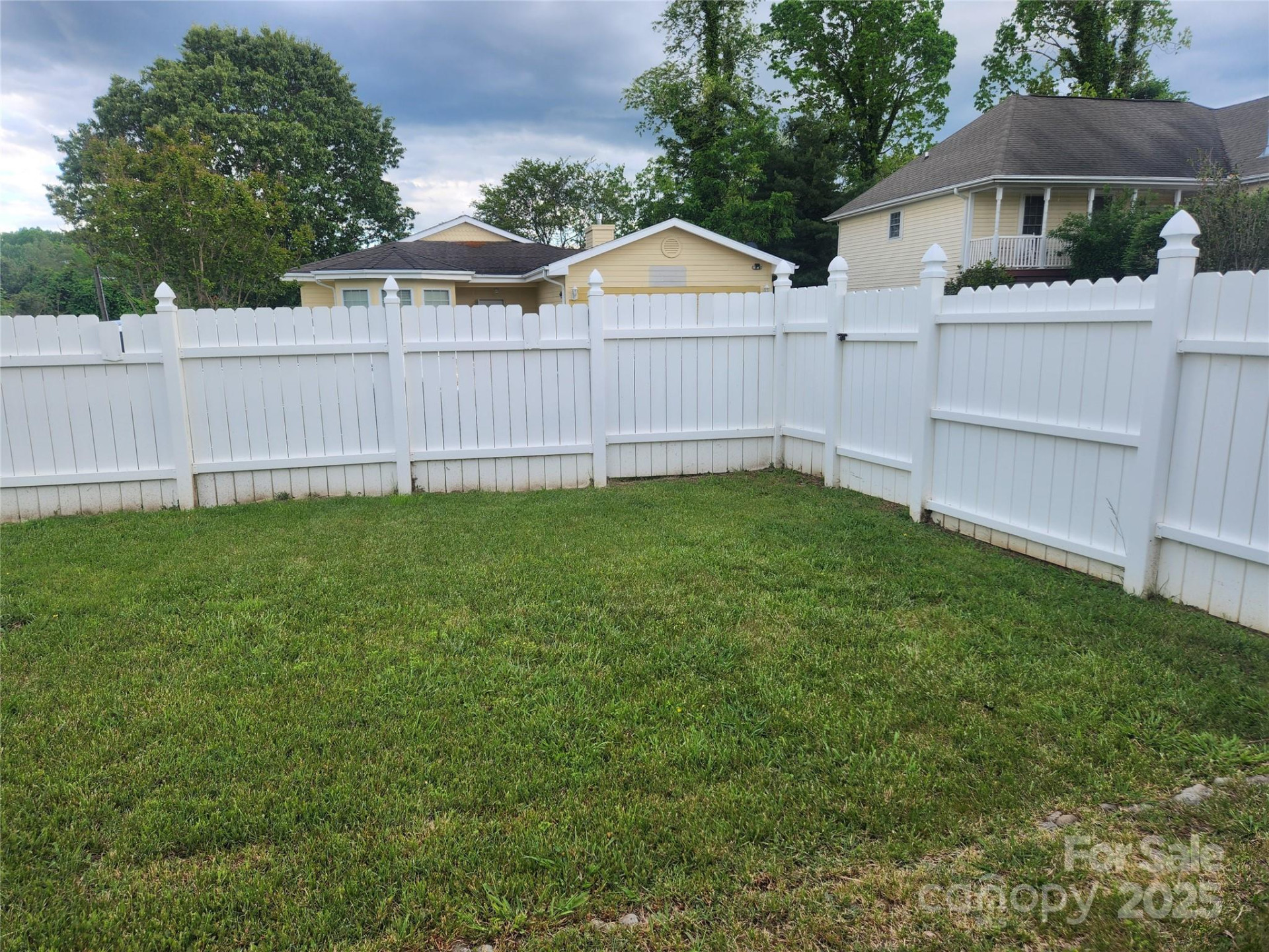 979 Chapel Road - Photo 16