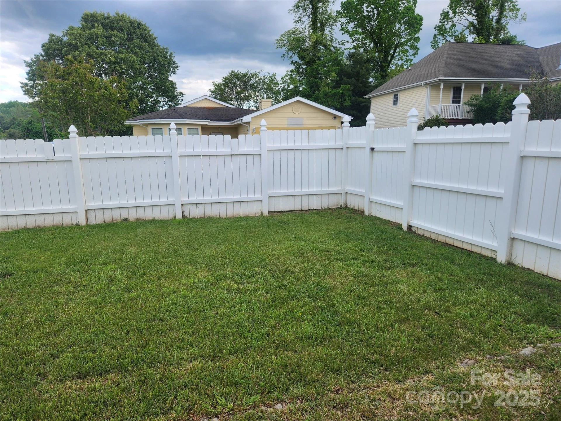 979 Chapel Road - Photo 16