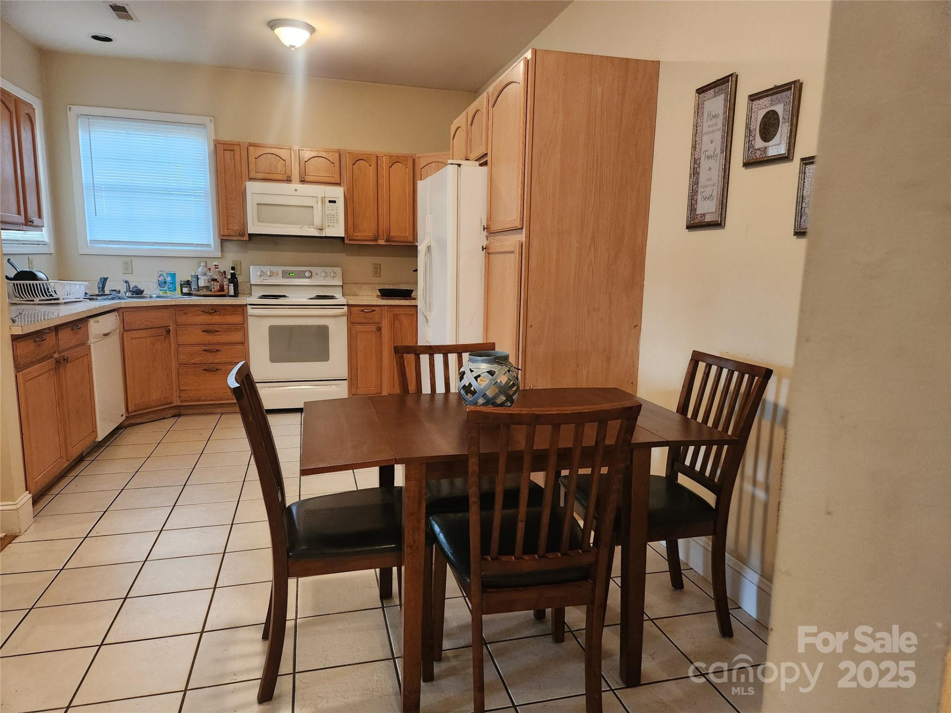 979 Chapel Road - Photo 5