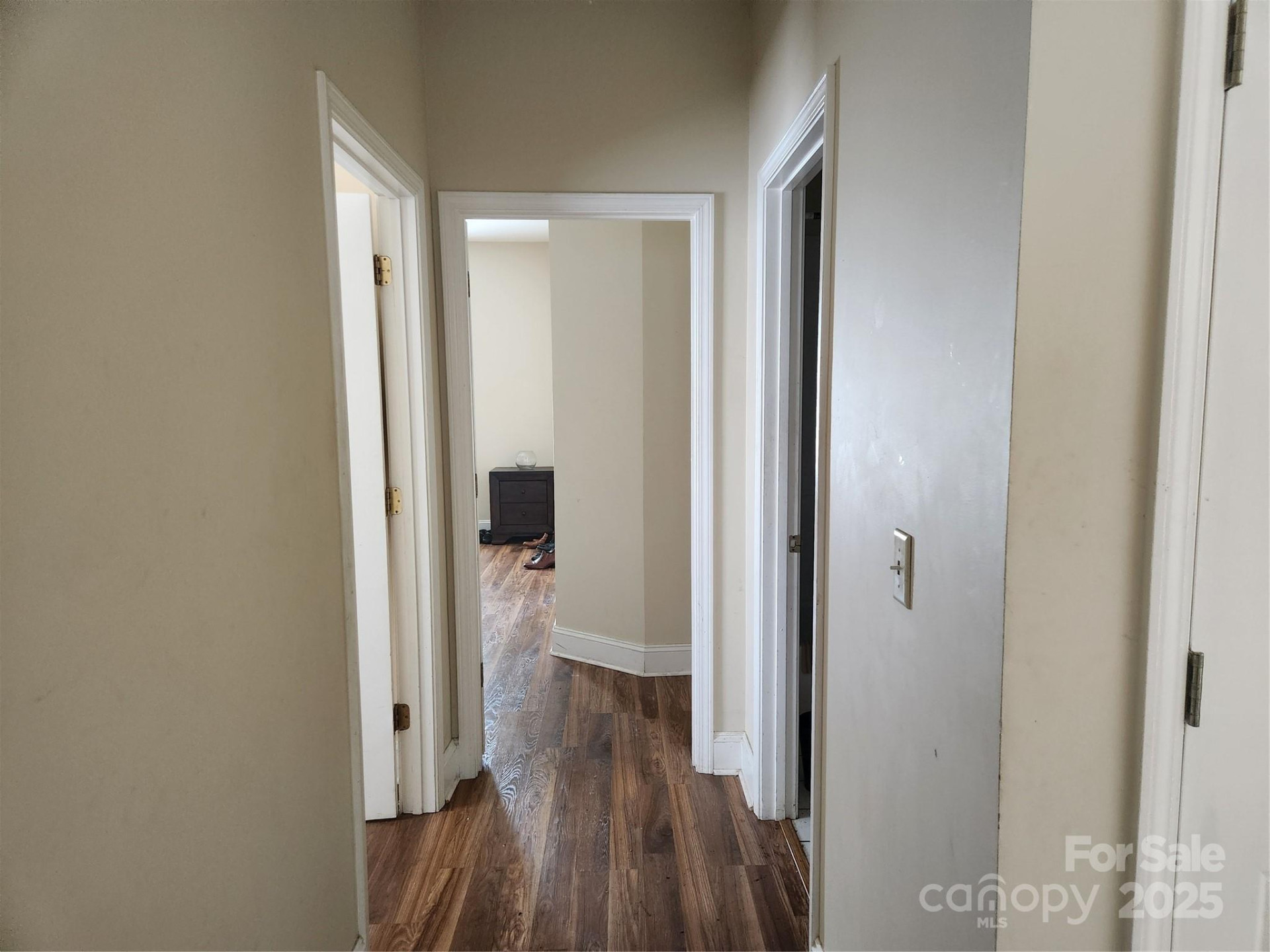 979 Chapel Road - Photo 9