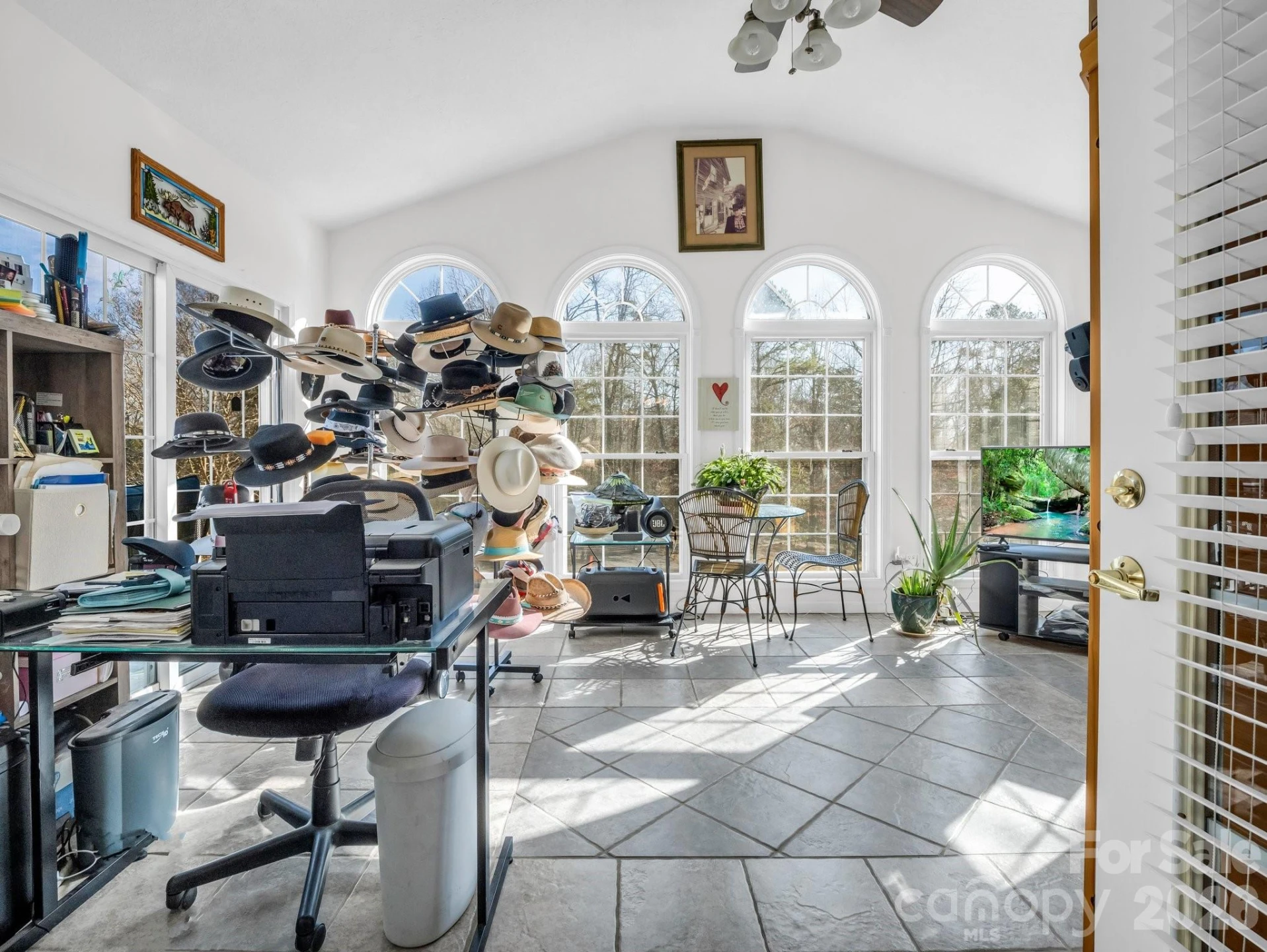 532 Harvey Logan Road - Photo 32
