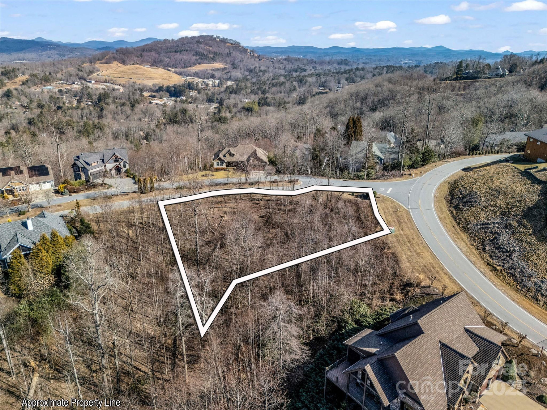 1509 Summit Hill Road - Photo 2