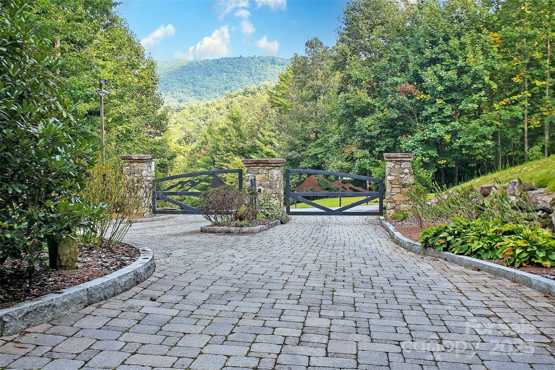 18 Trillium Lane - Photo 2