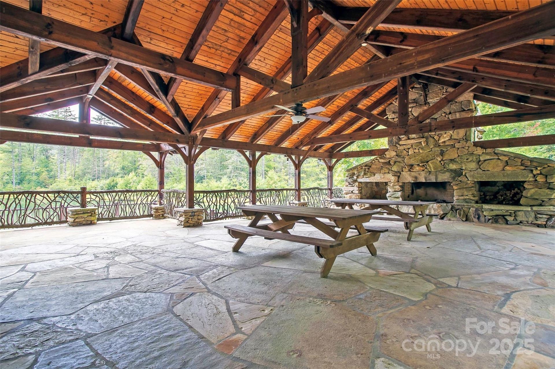 18 Trillium Lane - Photo 5