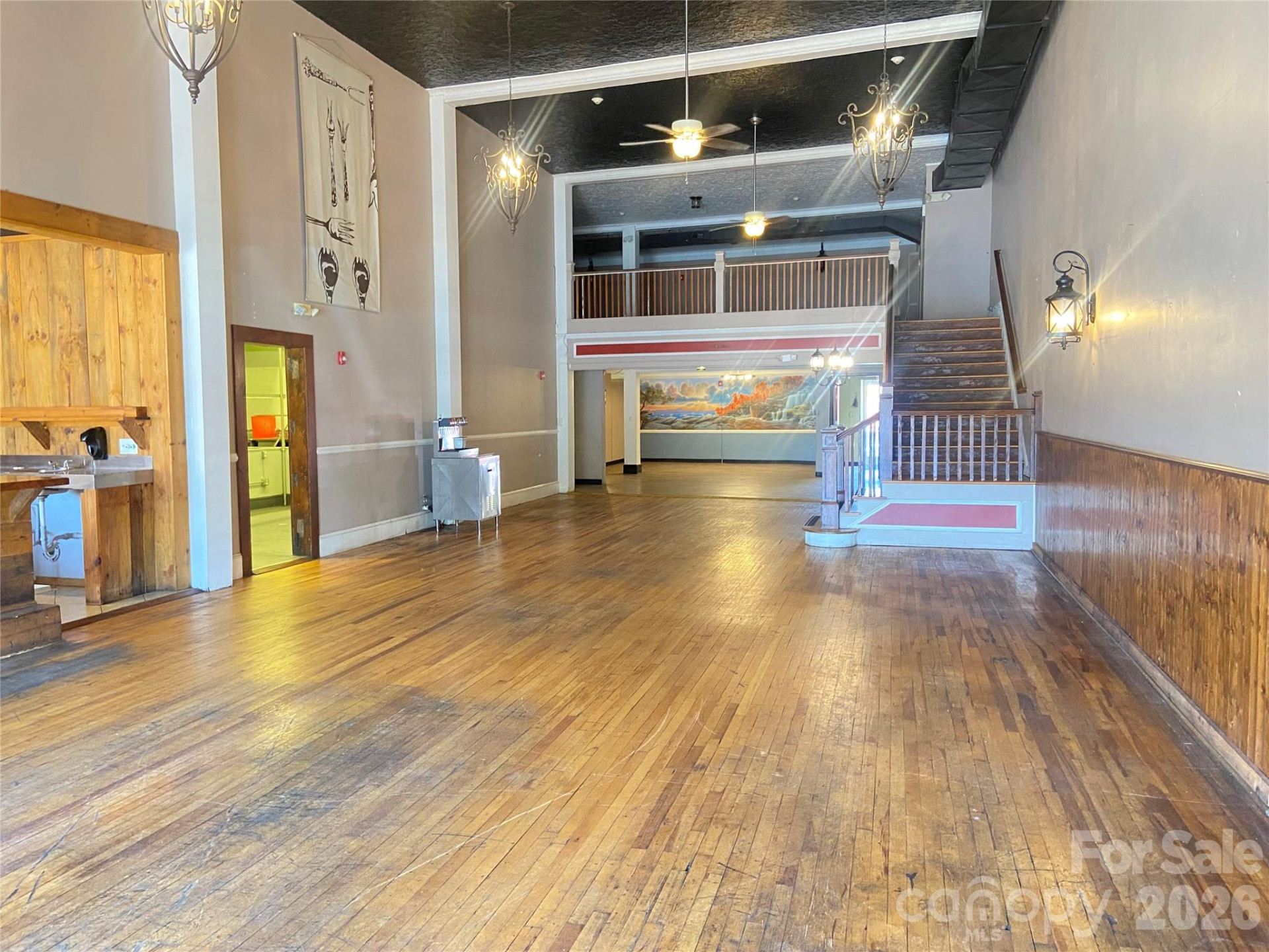 100 Main Street - Photo 5