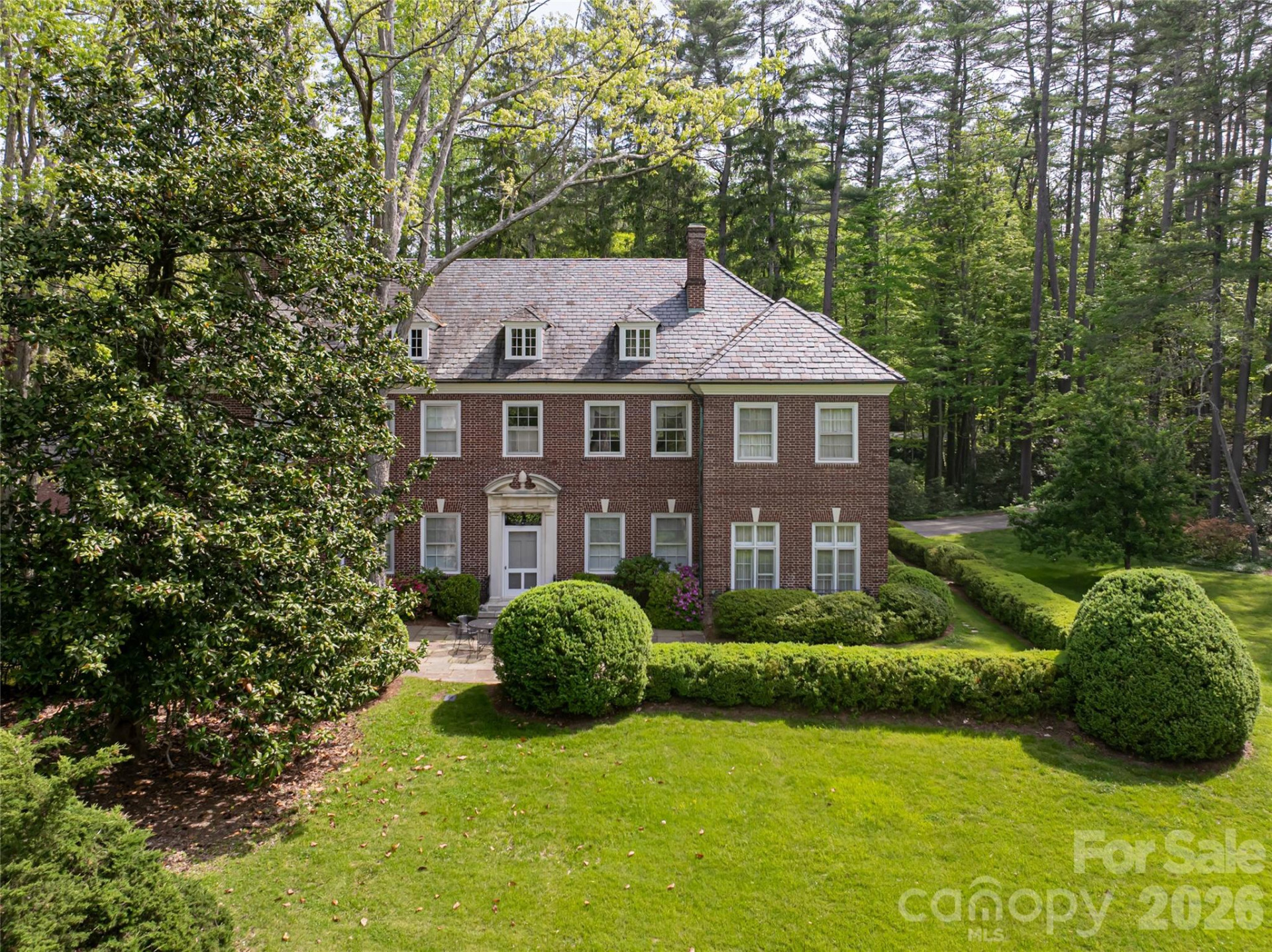 407 Vanderbilt Road - Photo 48