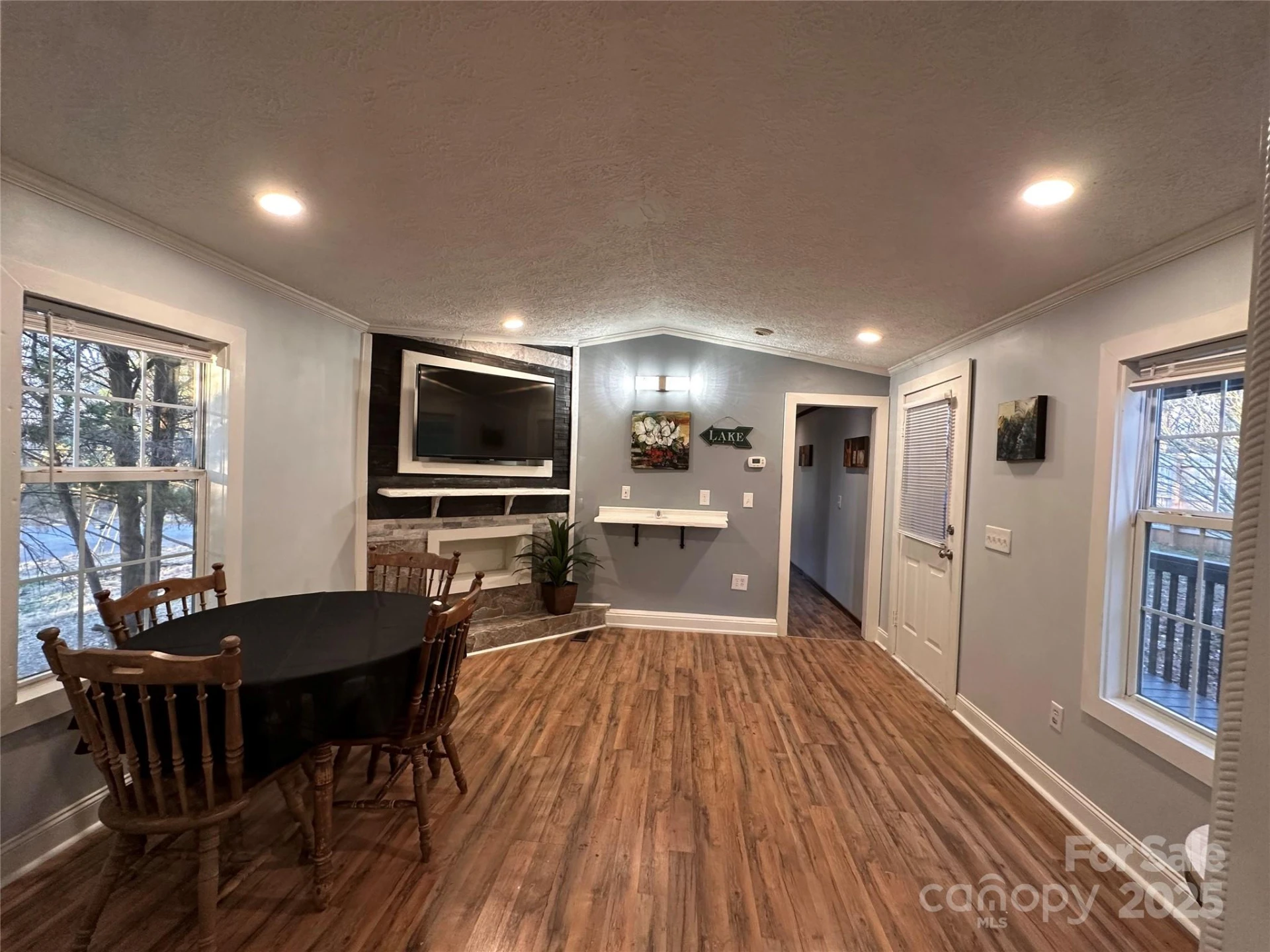 113 Highlander Street - Photo 13