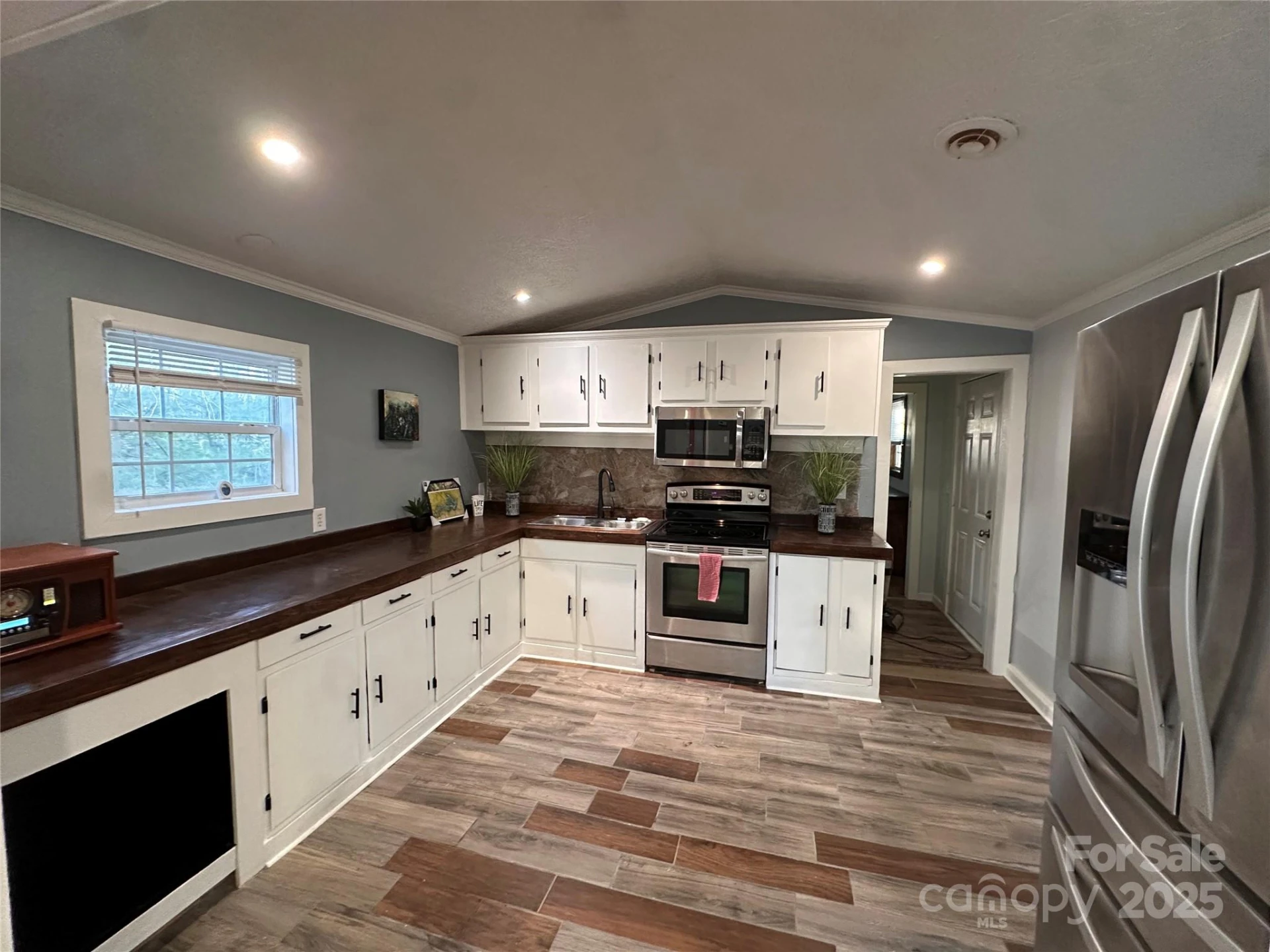 113 Highlander Street - Photo 29