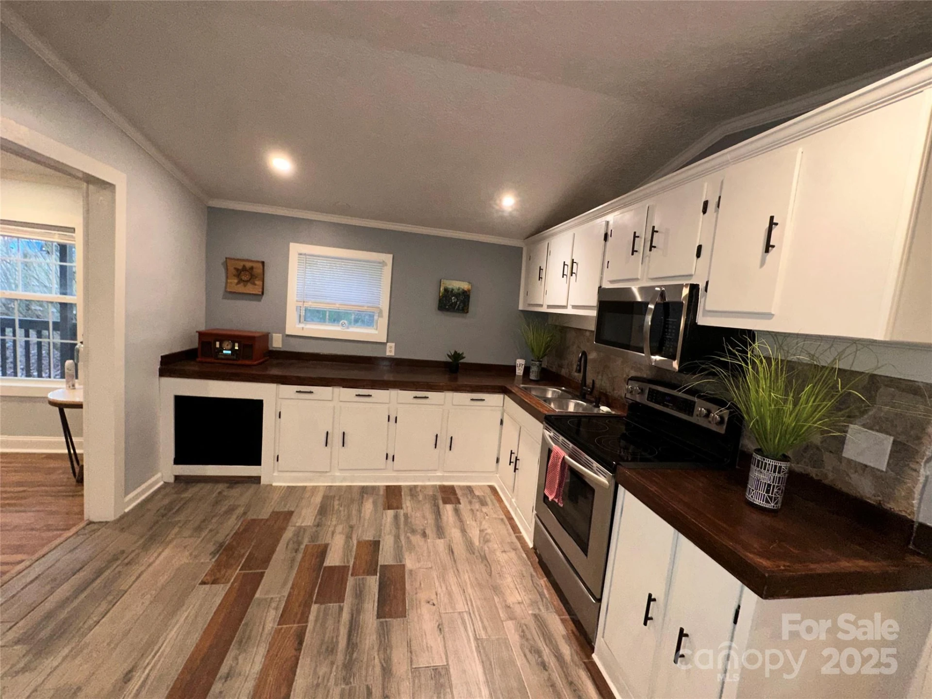 113 Highlander Street - Photo 32