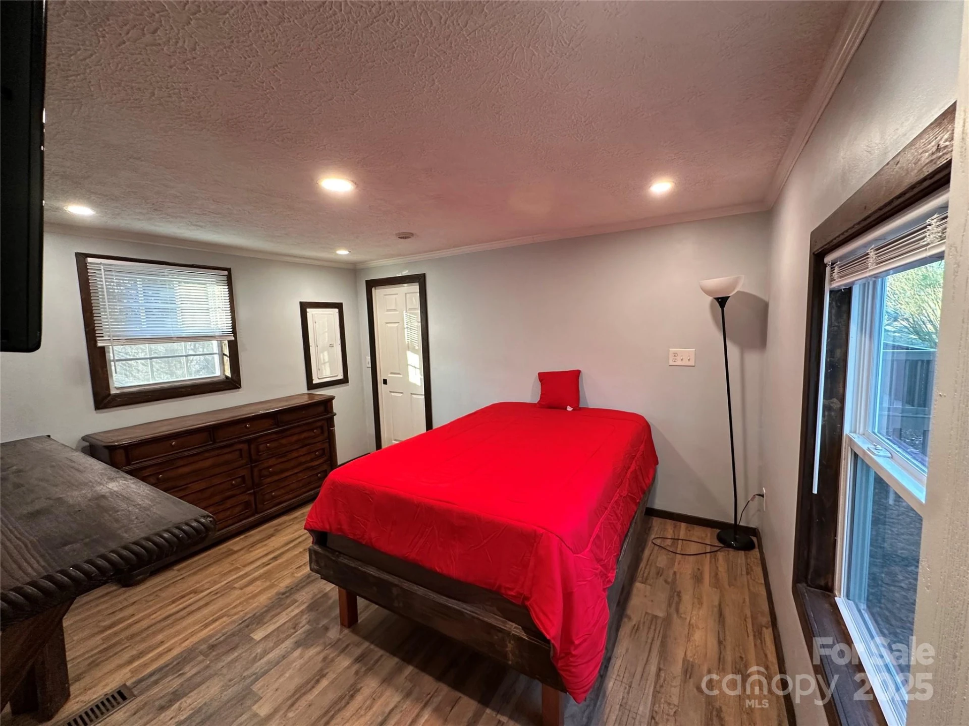 113 Highlander Street - Photo 10