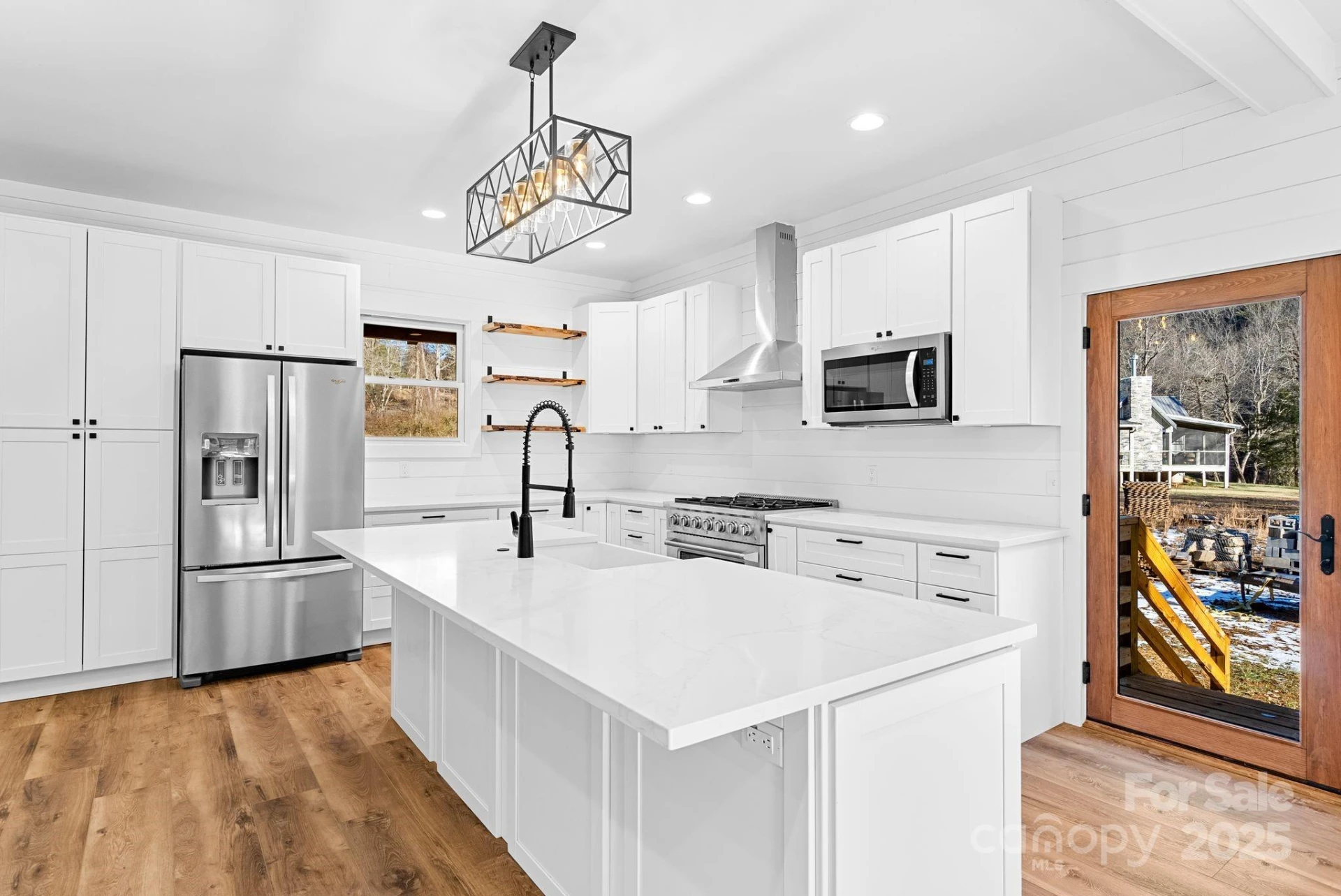 124 Light Waters Drive - Photo 13