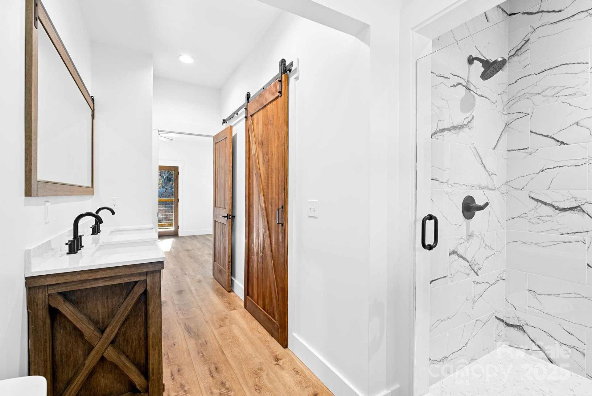 124 Light Waters Drive - Photo 19