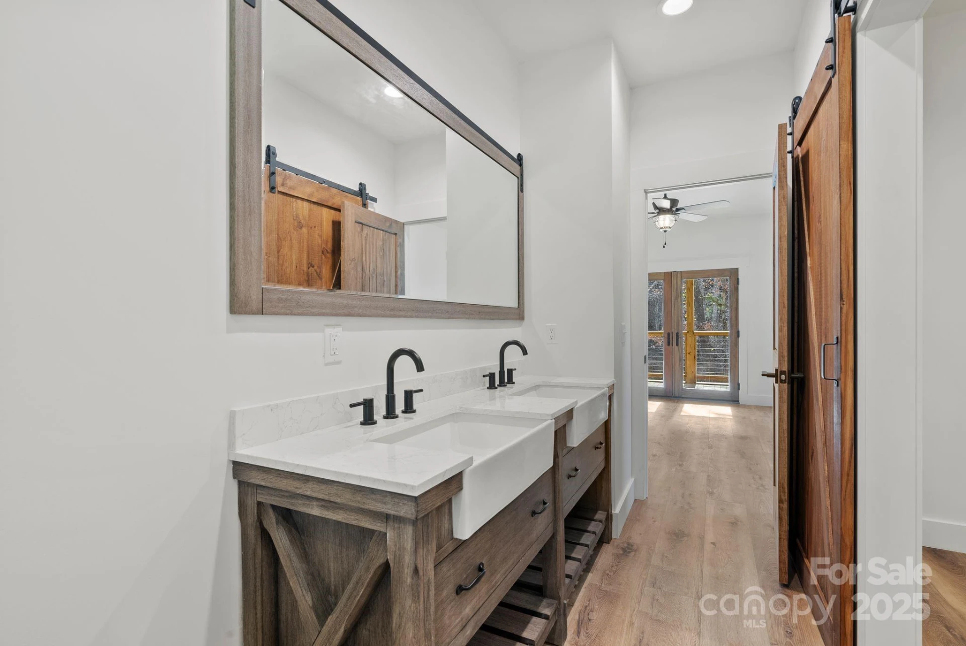 124 Light Waters Drive - Photo 21