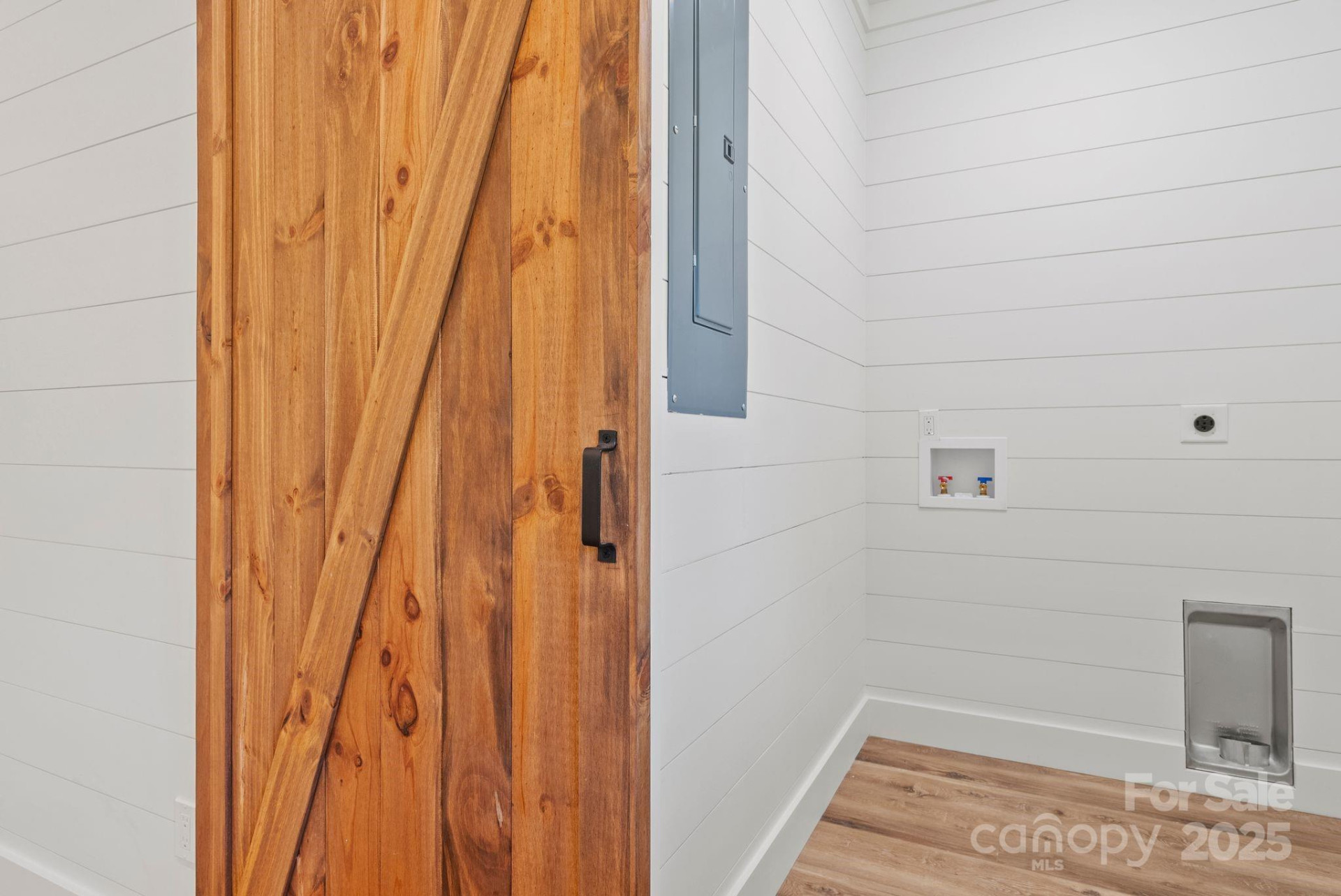 124 Light Waters Drive - Photo 36