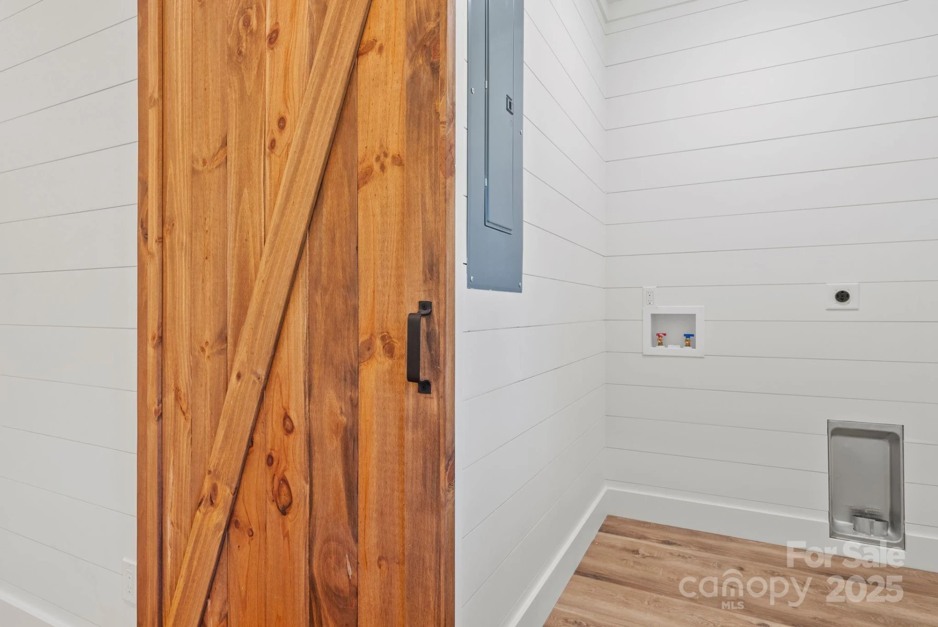 124 Light Waters Drive - Photo 36