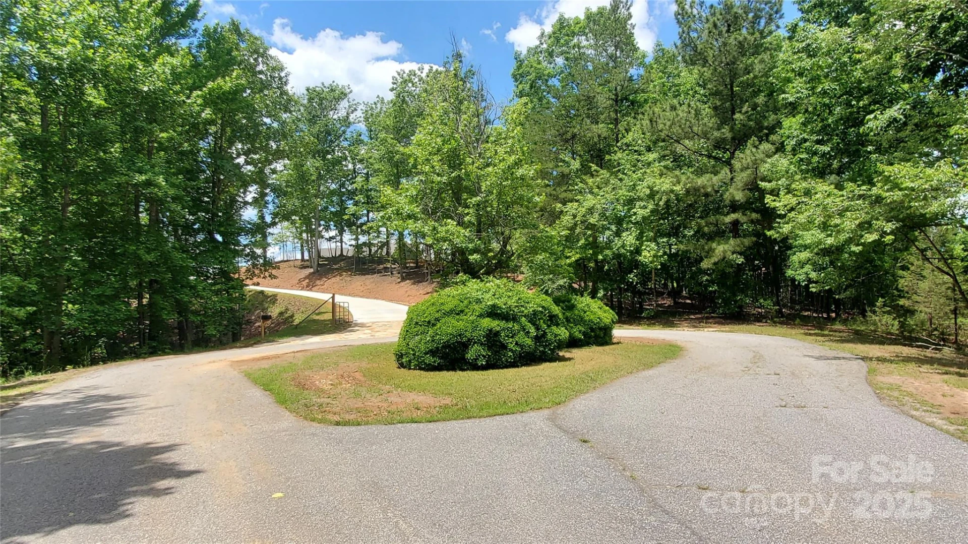 755 Hamilton Drive - Photo 31