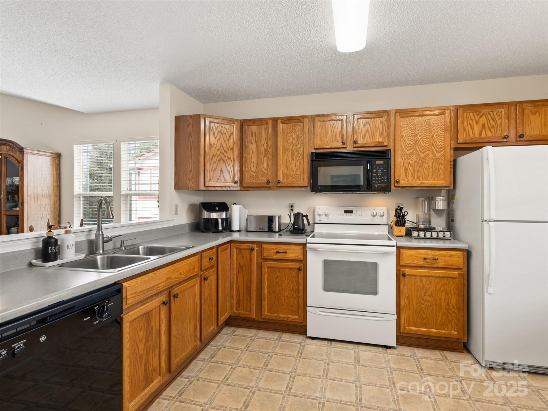 1206 Deermouse Way - Photo 5