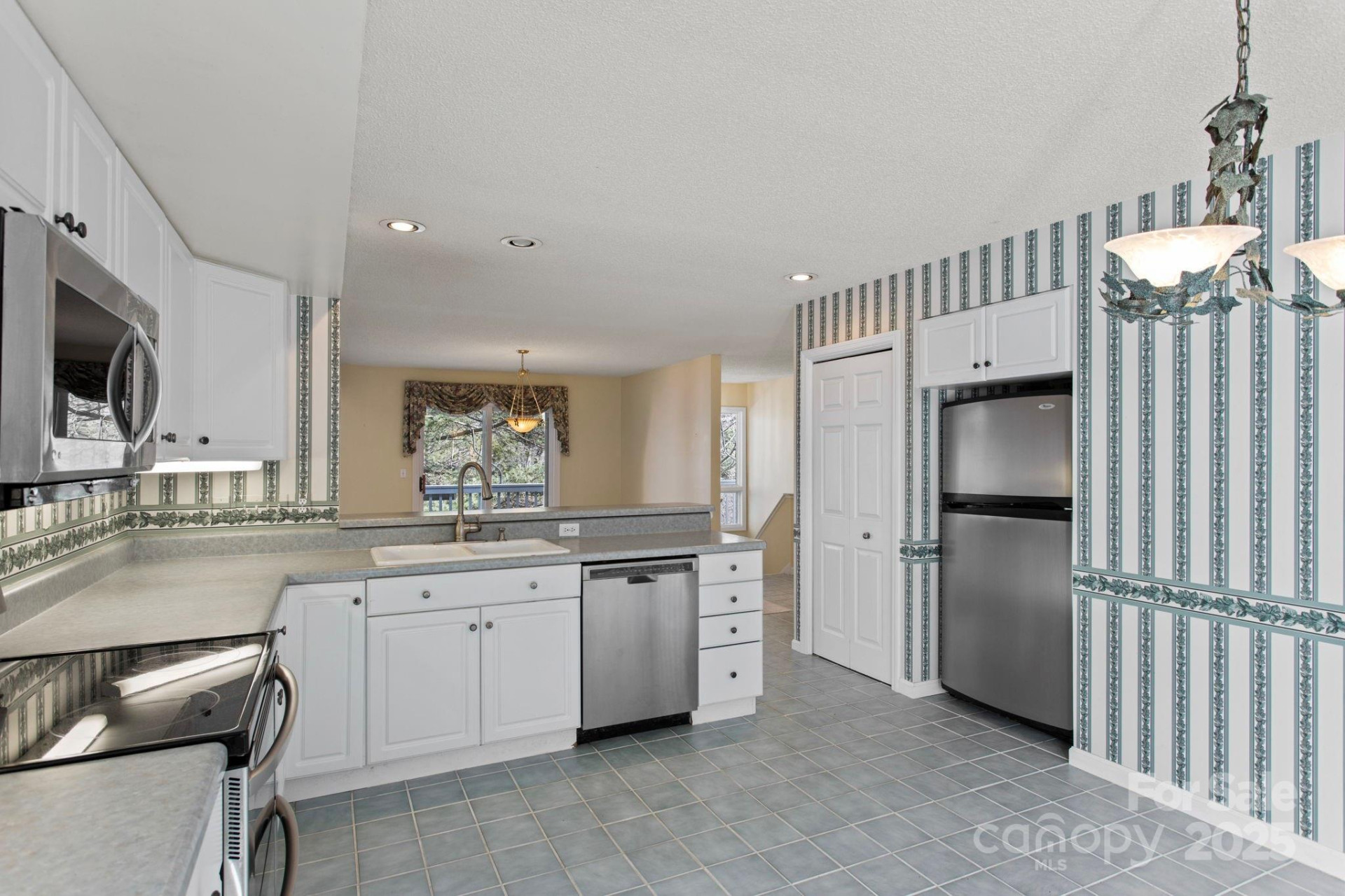 514 Cobblestone Lane - Photo 9