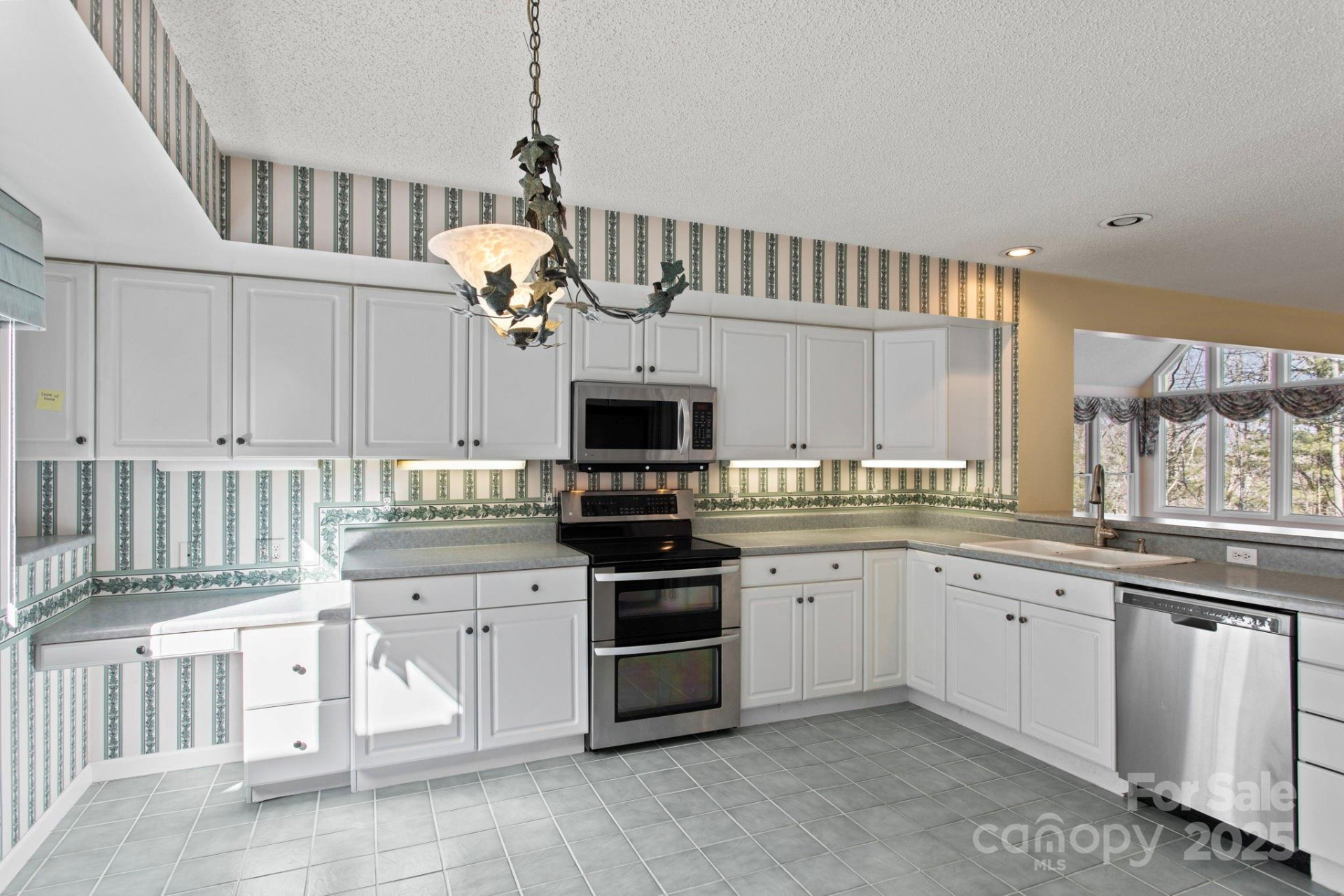 514 Cobblestone Lane - Photo 10