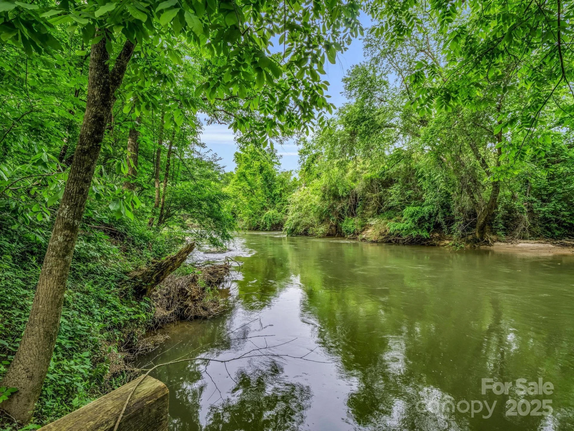 999 Rivercrest Parkway #28