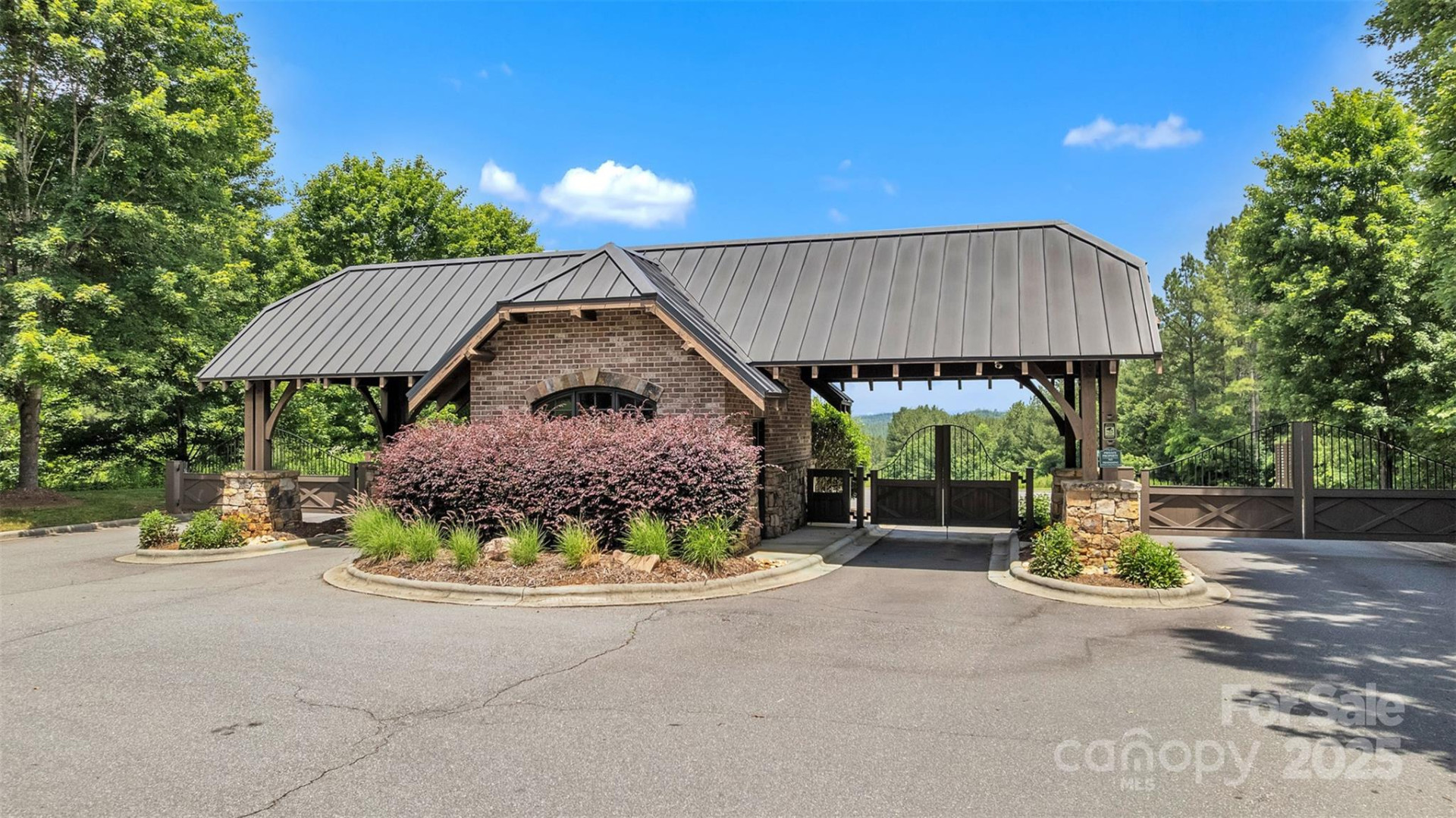 588 Settings Boulevard #268 - Photo 8