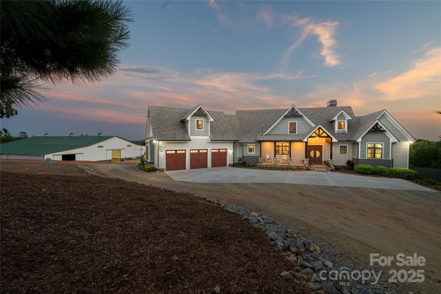 822 & 920 Preservation Trail, Columbus, NC, 28722