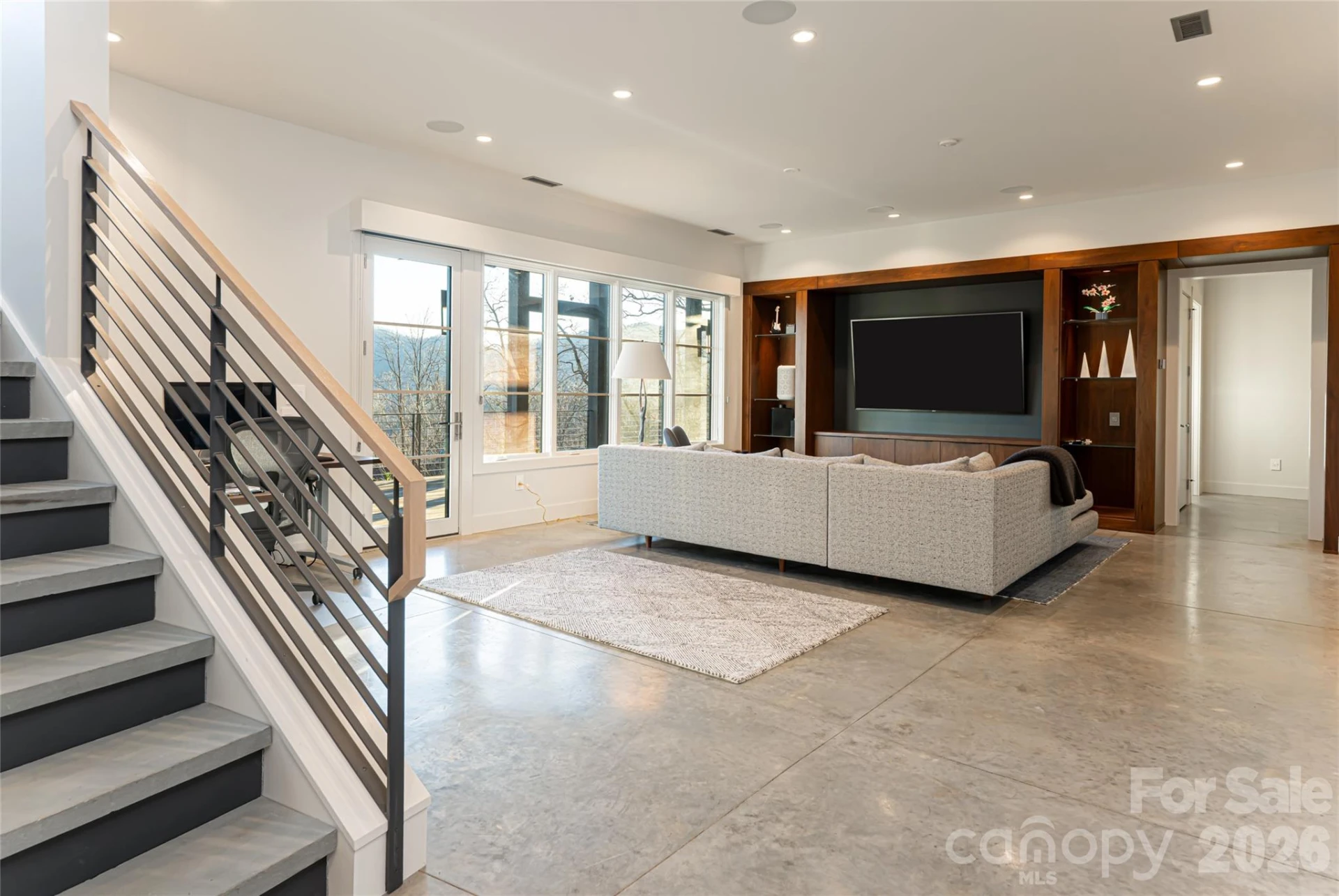 1121 Timberbluff Way - Photo 32