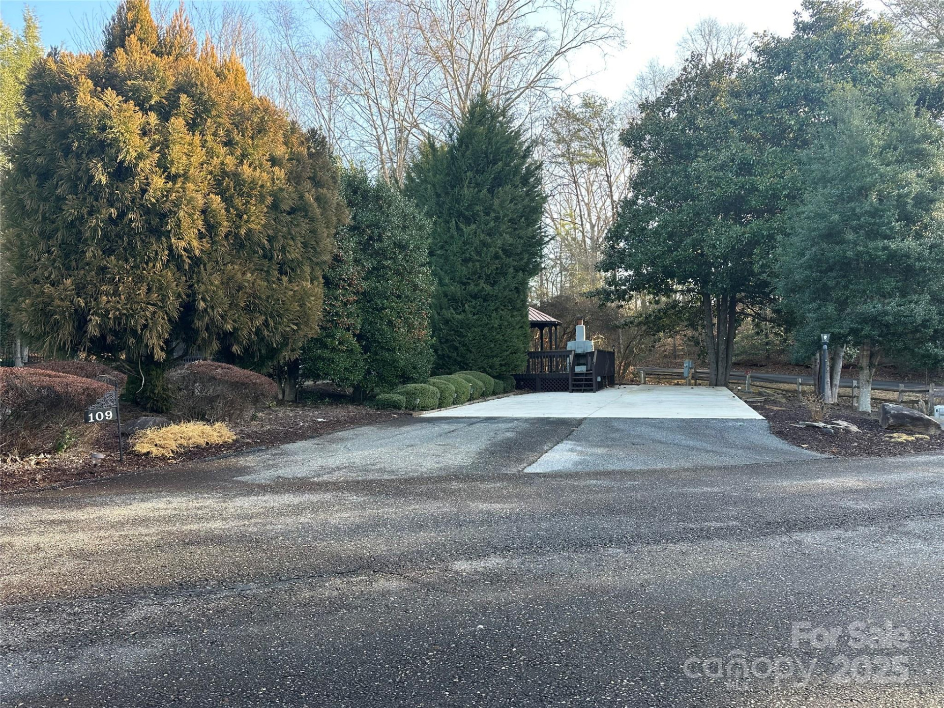 109 Cornell Circle #109